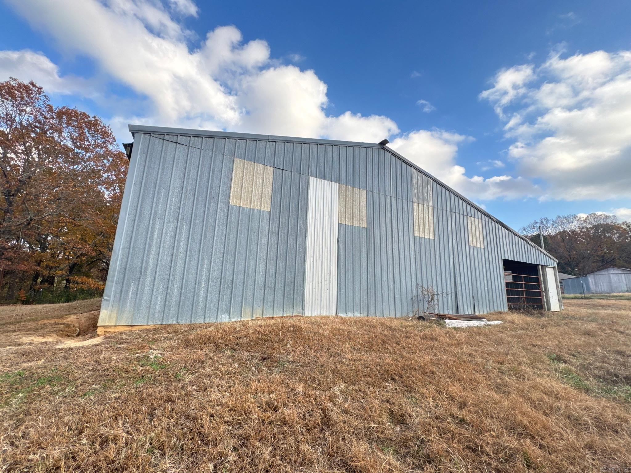 865 Cr 960 Property Photo 7