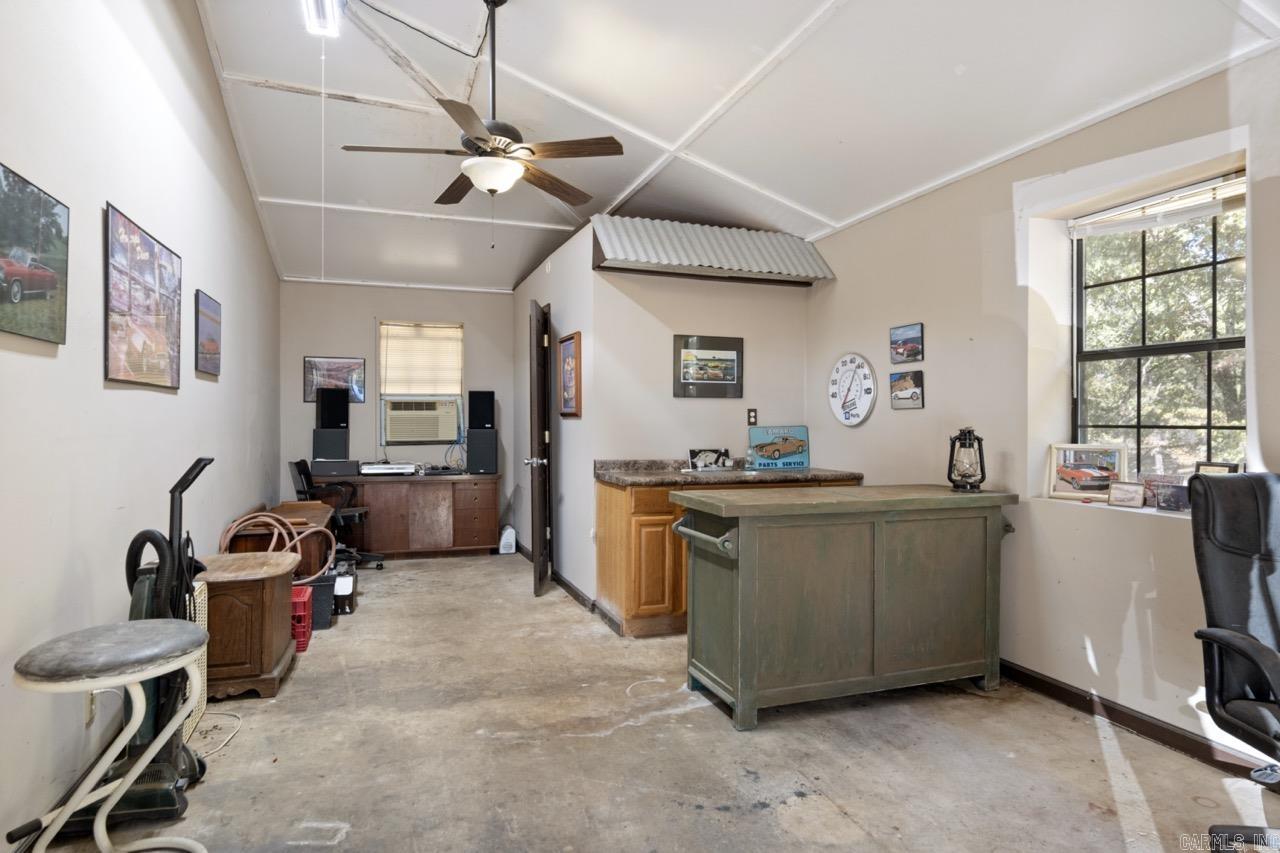 4343 Cr 757 Property Photo 34
