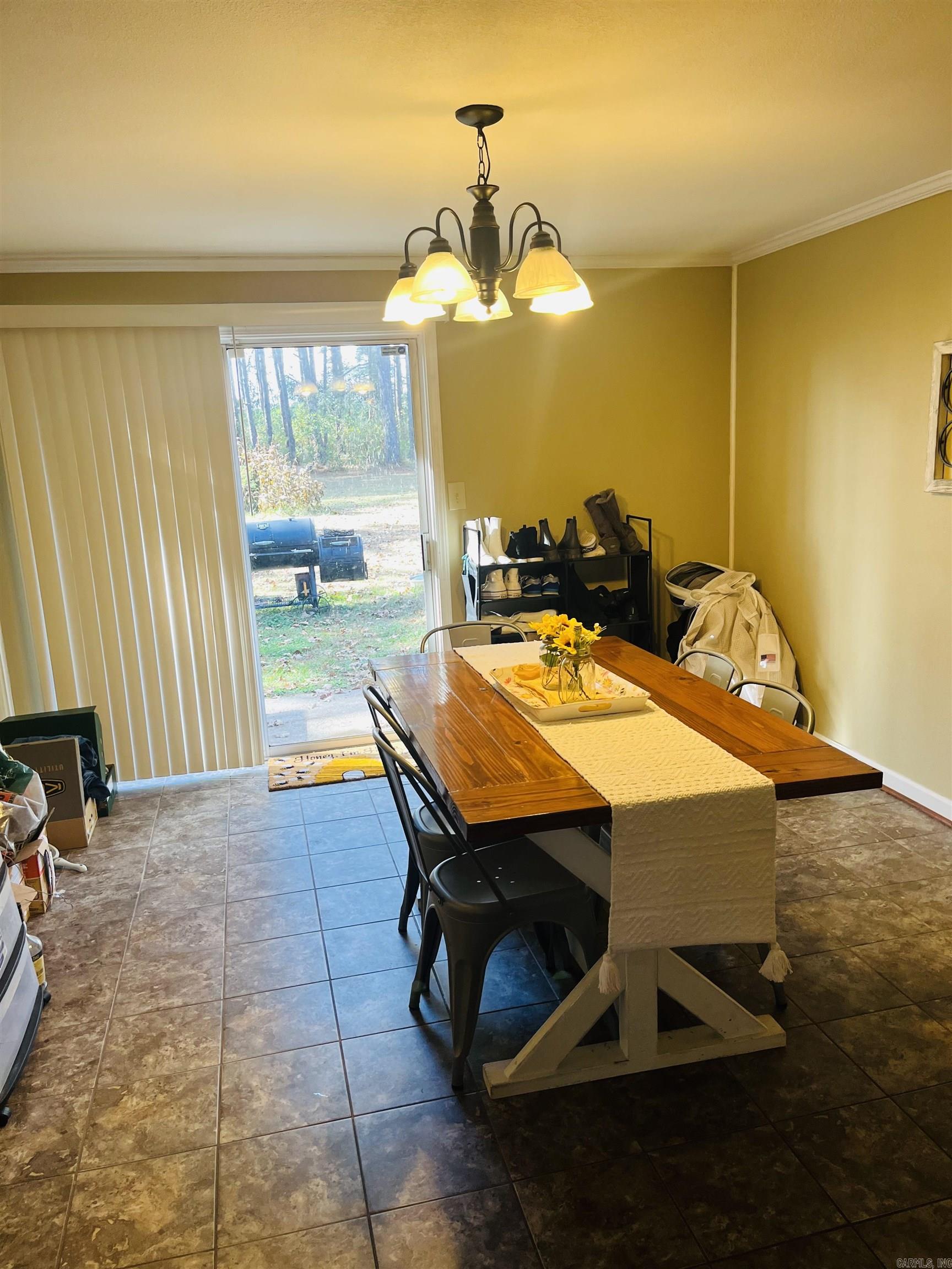 2215 S 425 Highway Property Photo 10