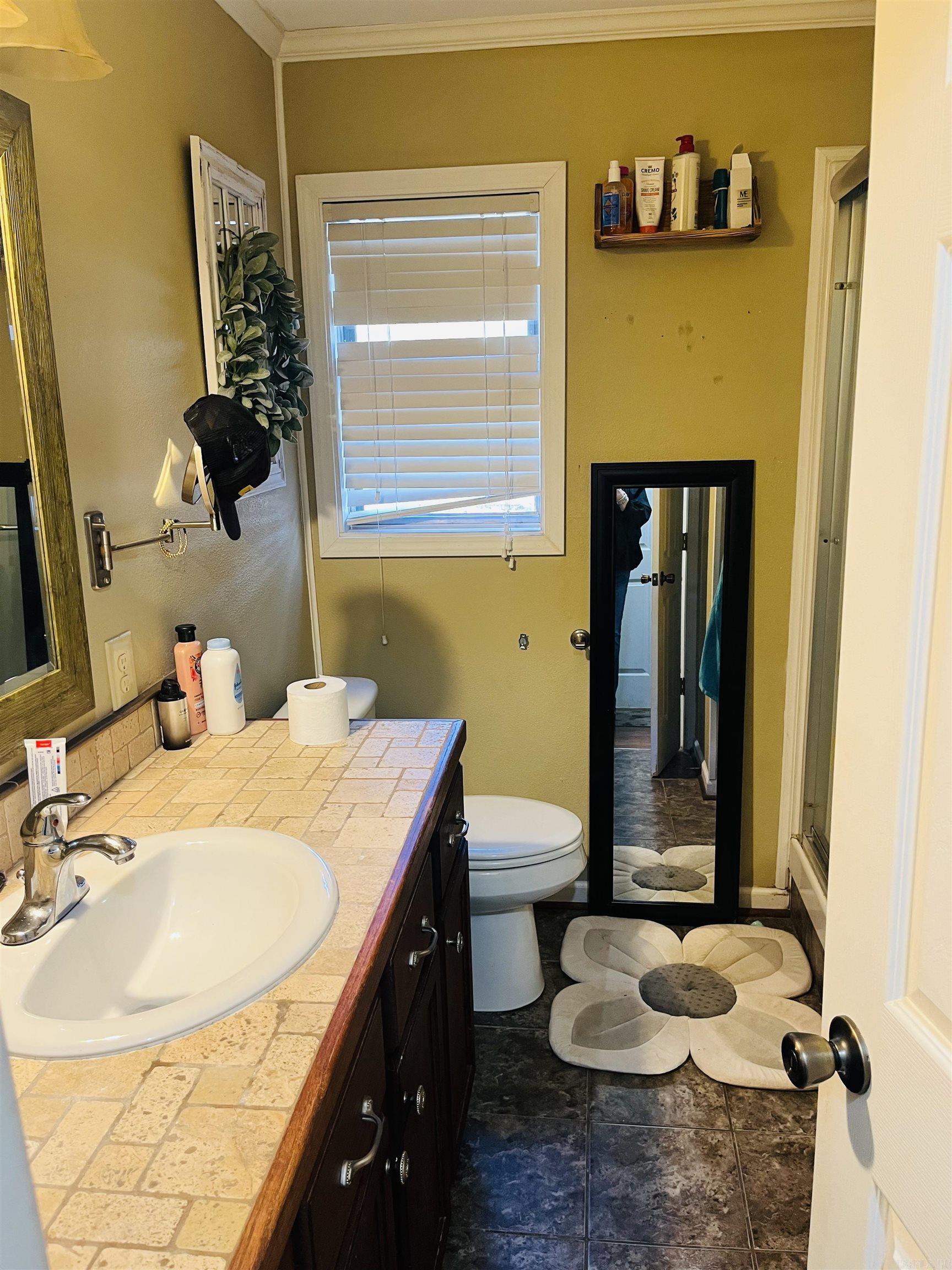 2215 S 425 Highway Property Photo 11