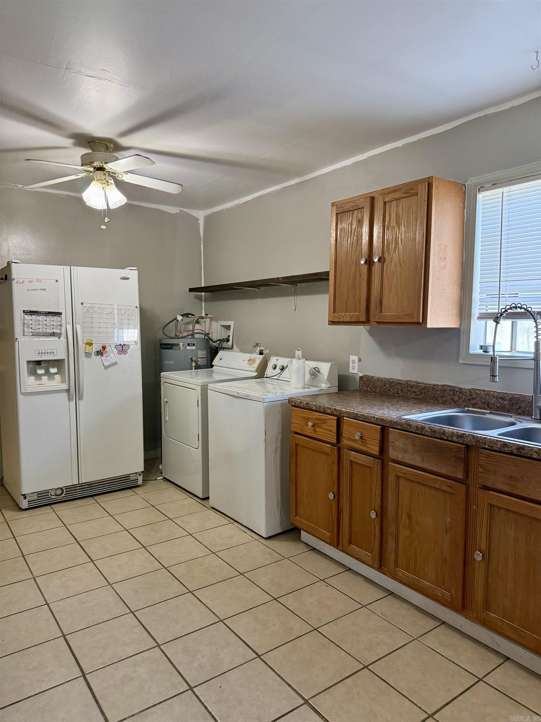 3739 Hwy 16 Property Photo 7