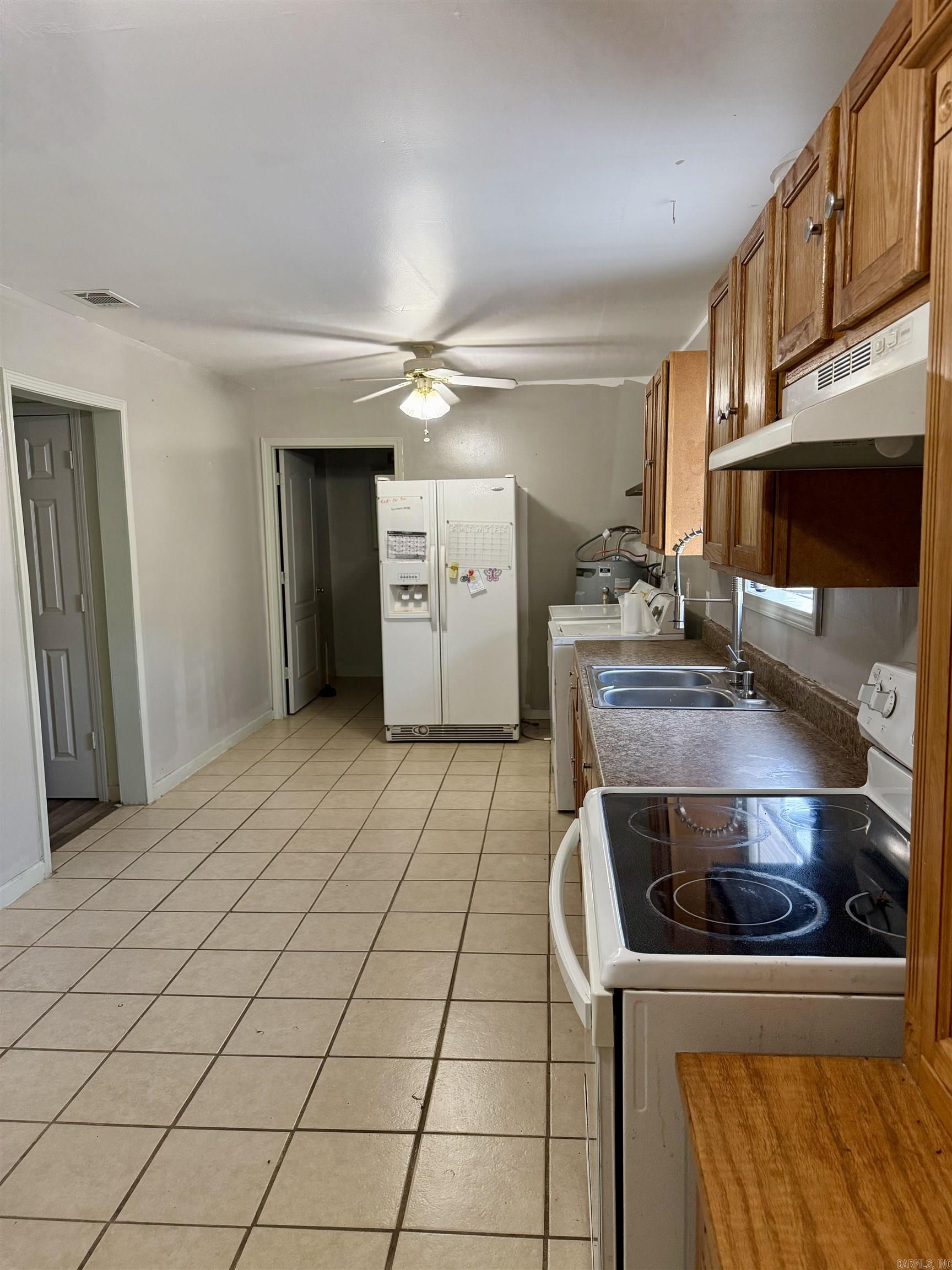 3739 Hwy 16 Property Photo 9
