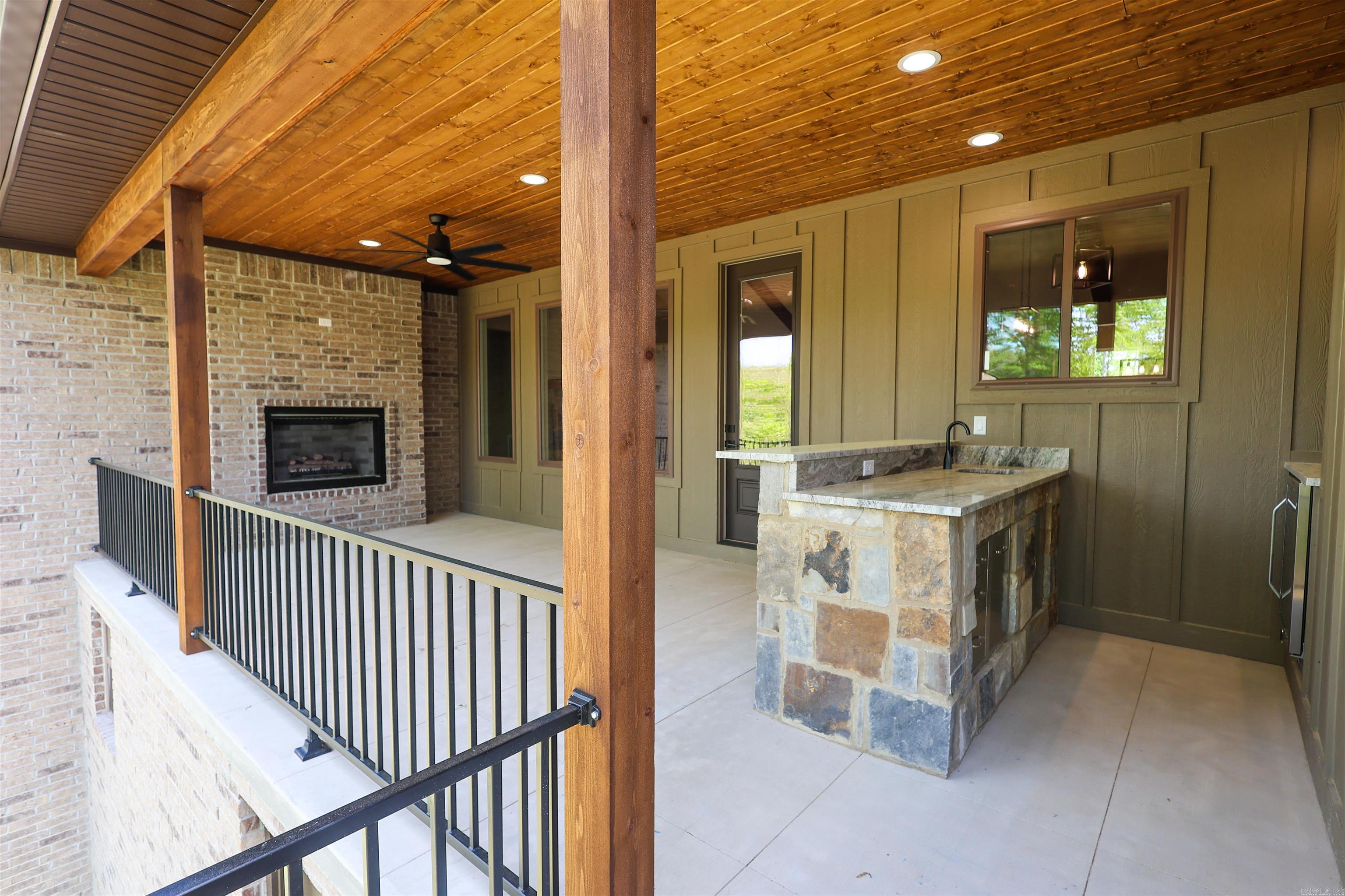 171 Old Oak Trail Property Photo 12