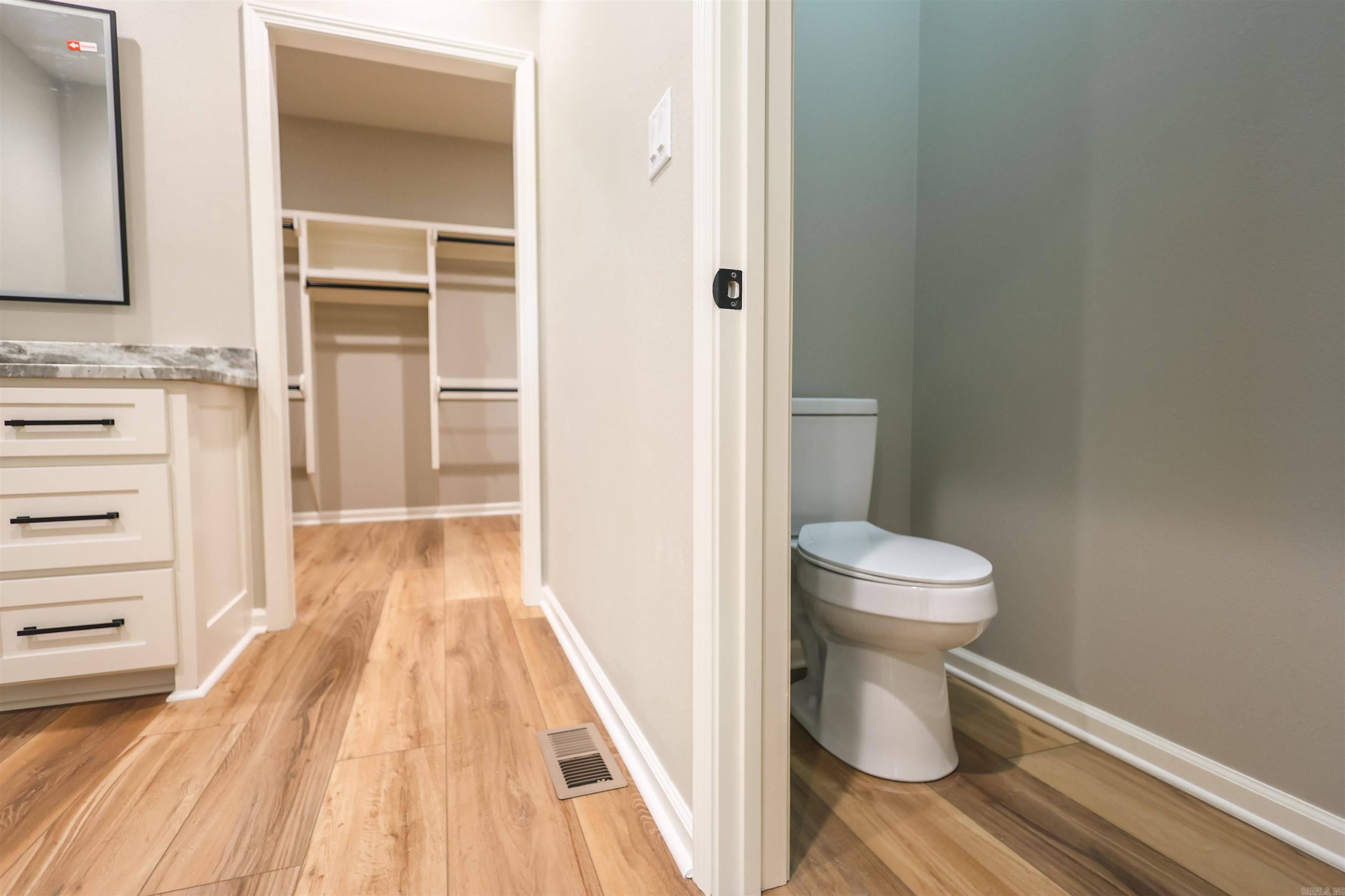 171 Old Oak Trail Property Photo 32
