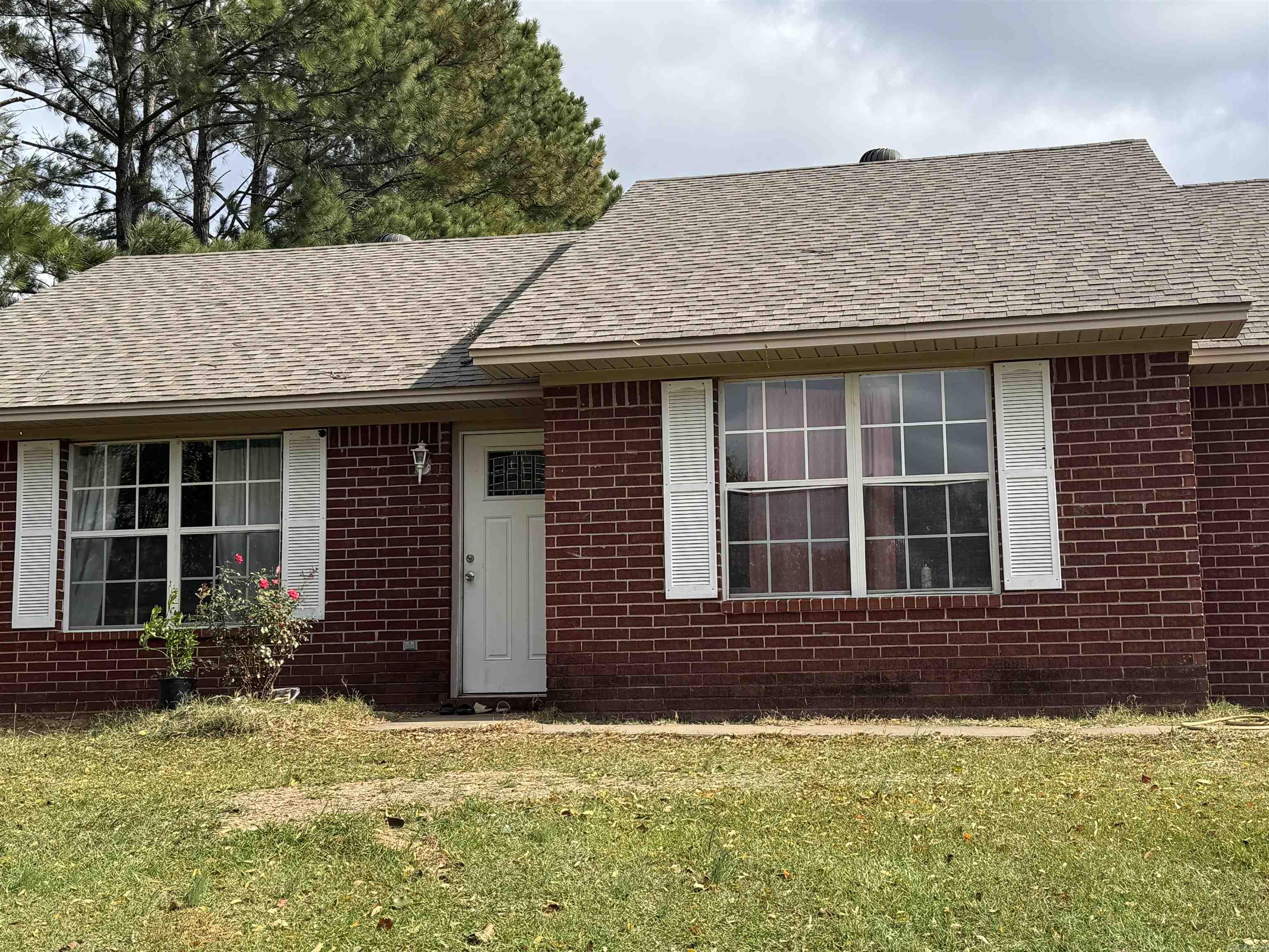 2097 N Highway 21 Property Photo 3
