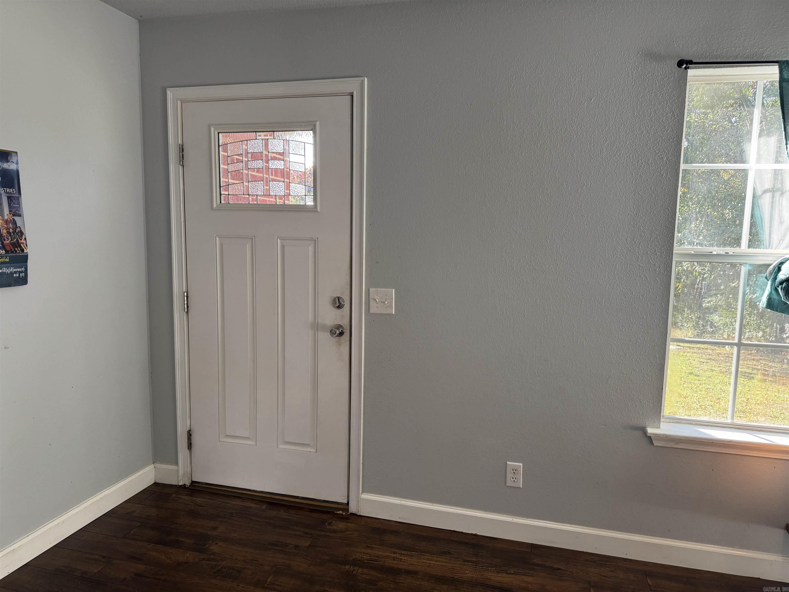 2097 N Highway 21 Property Photo 6