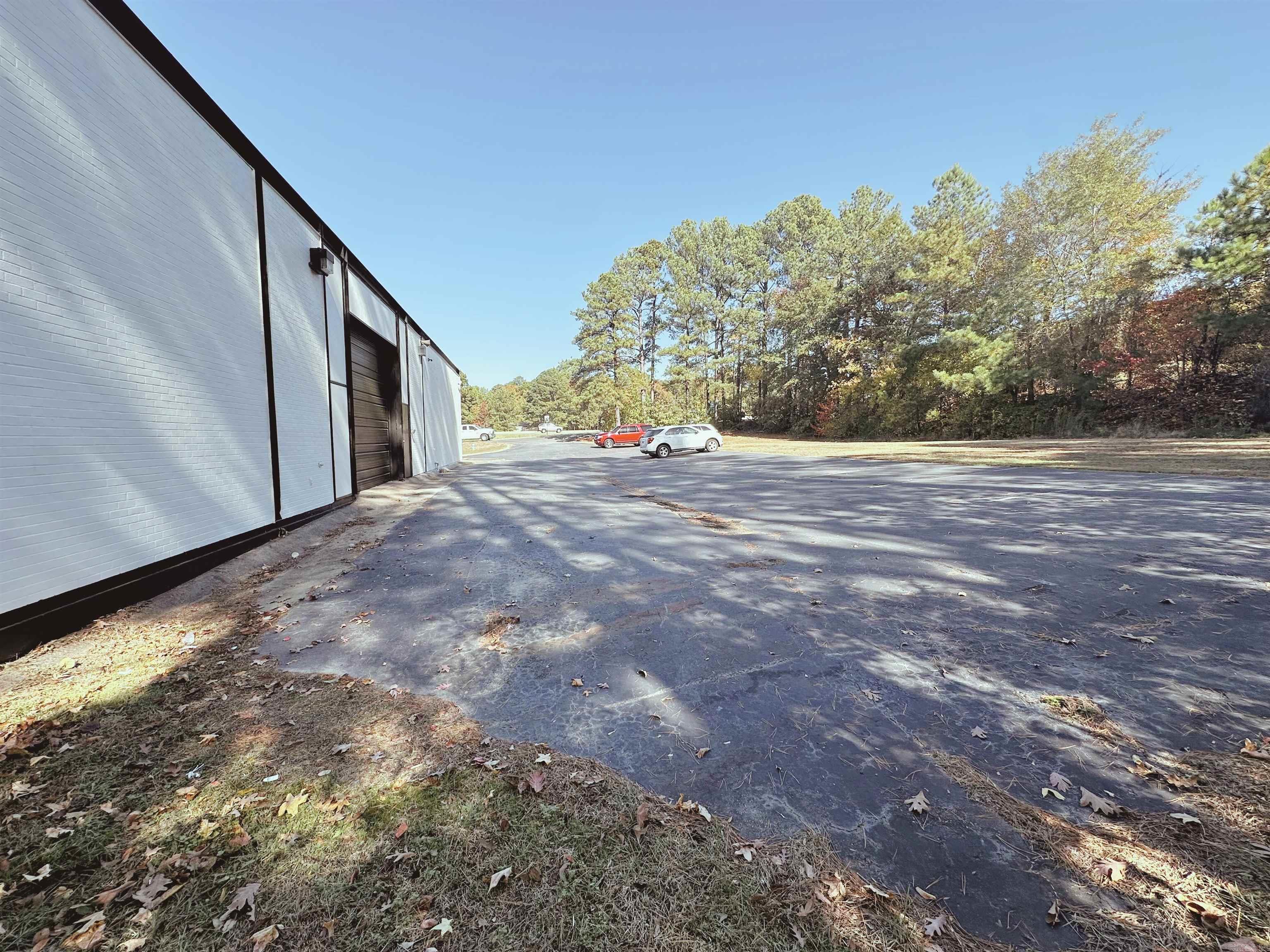 8023 Interstate 30 Property Photo 5