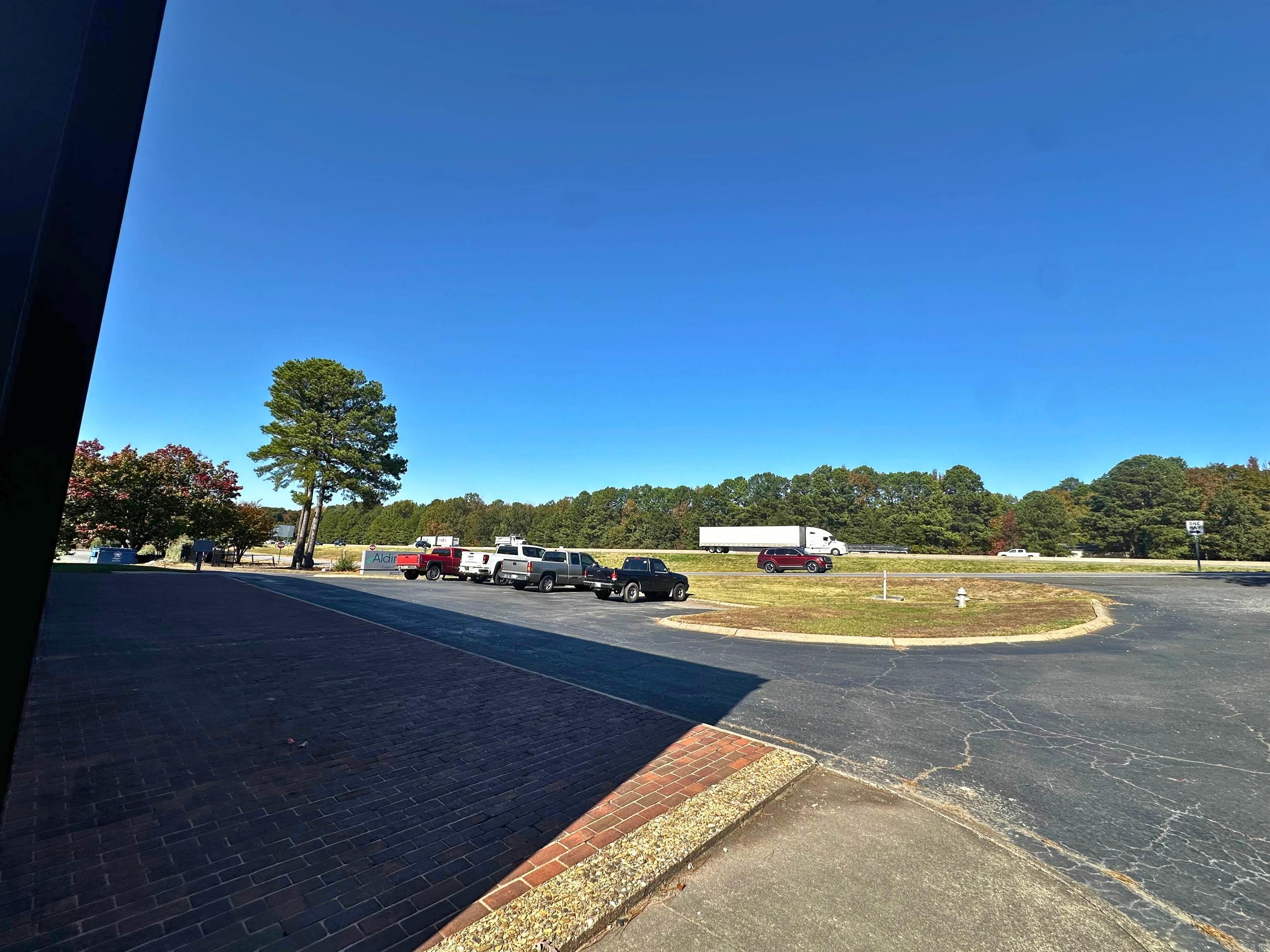 8023 Interstate 30 Property Photo 12