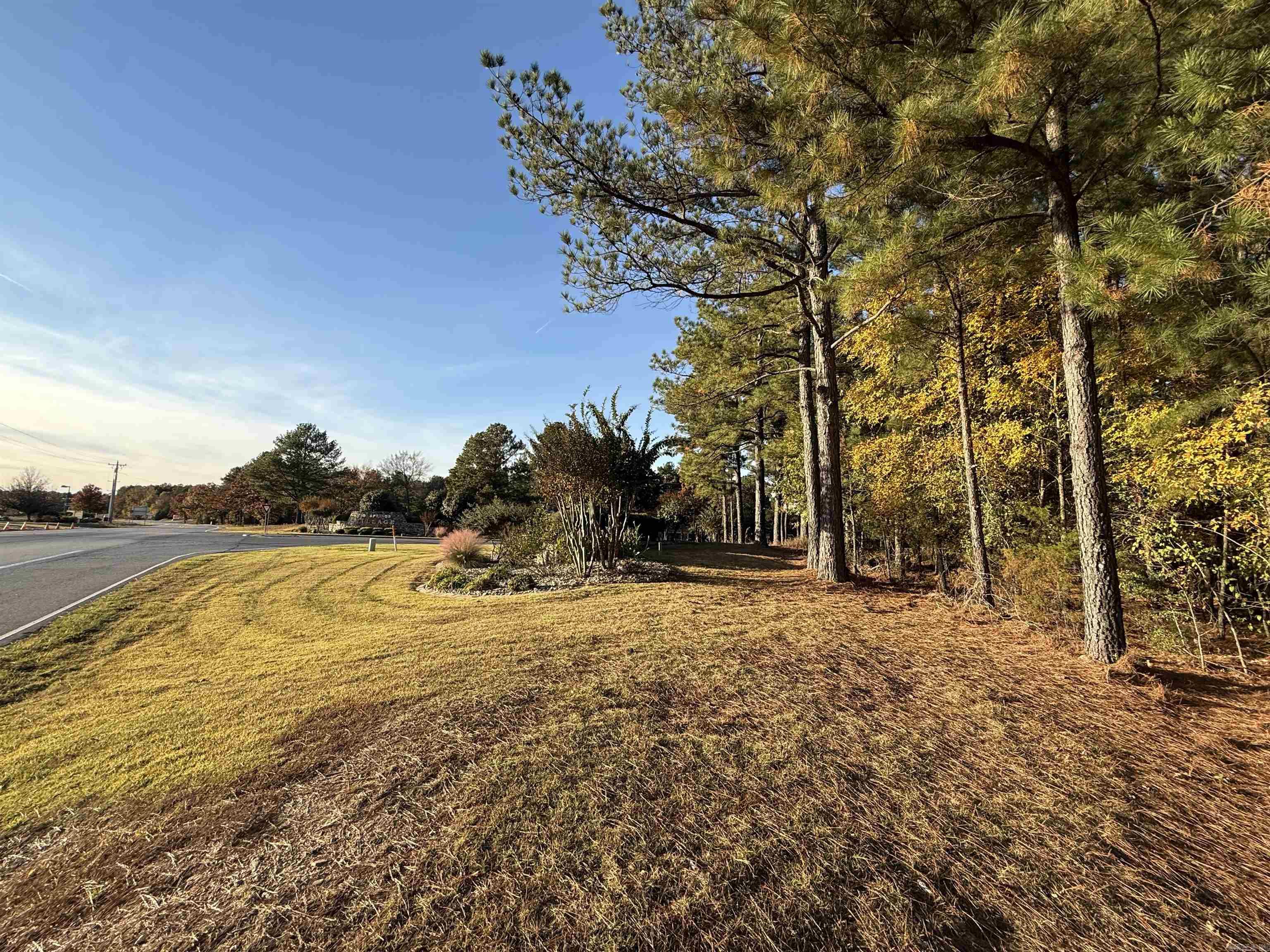 24712 S Highway 5 Property Photo 3
