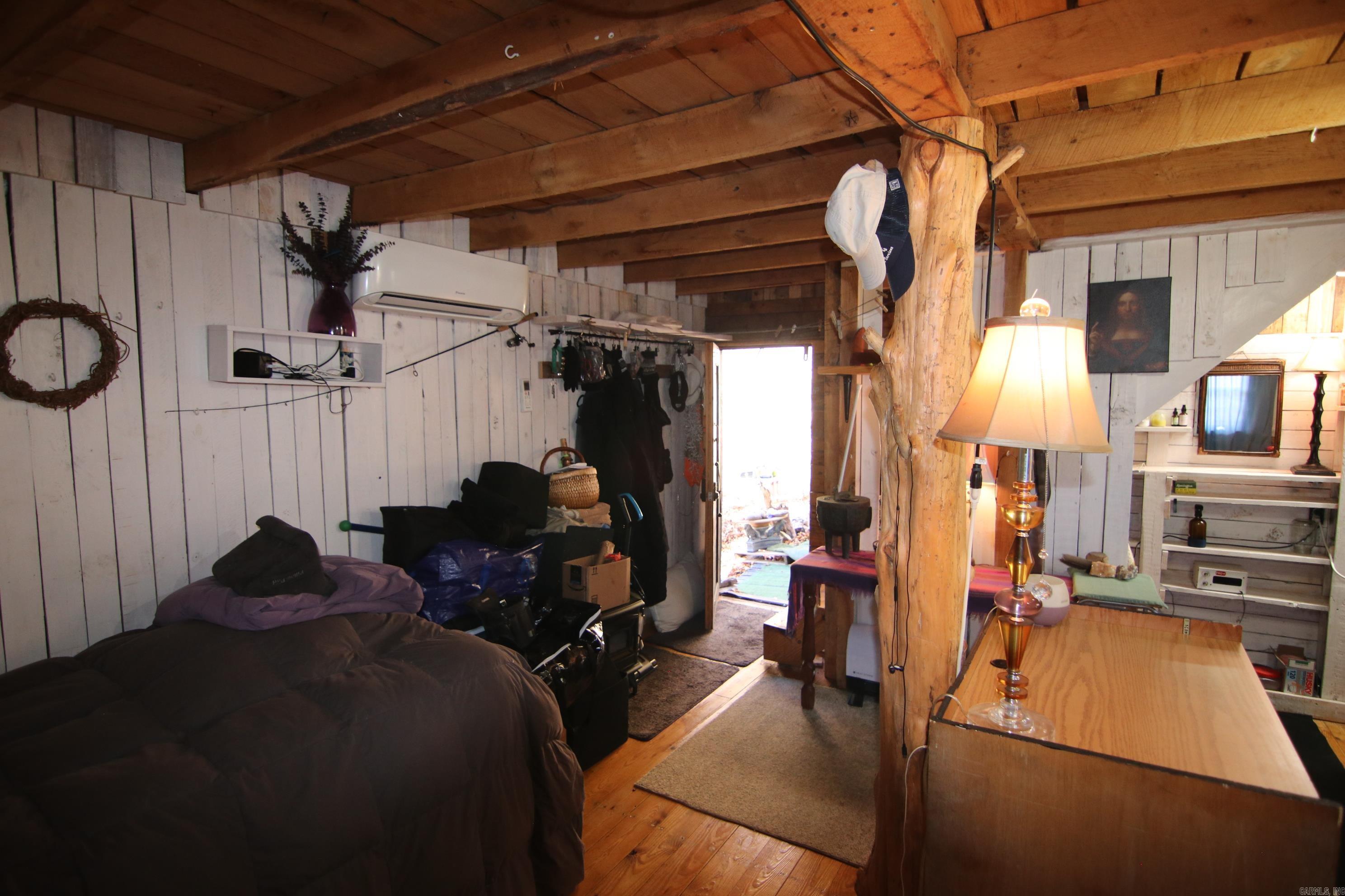 881 Aud Road Property Photo 19
