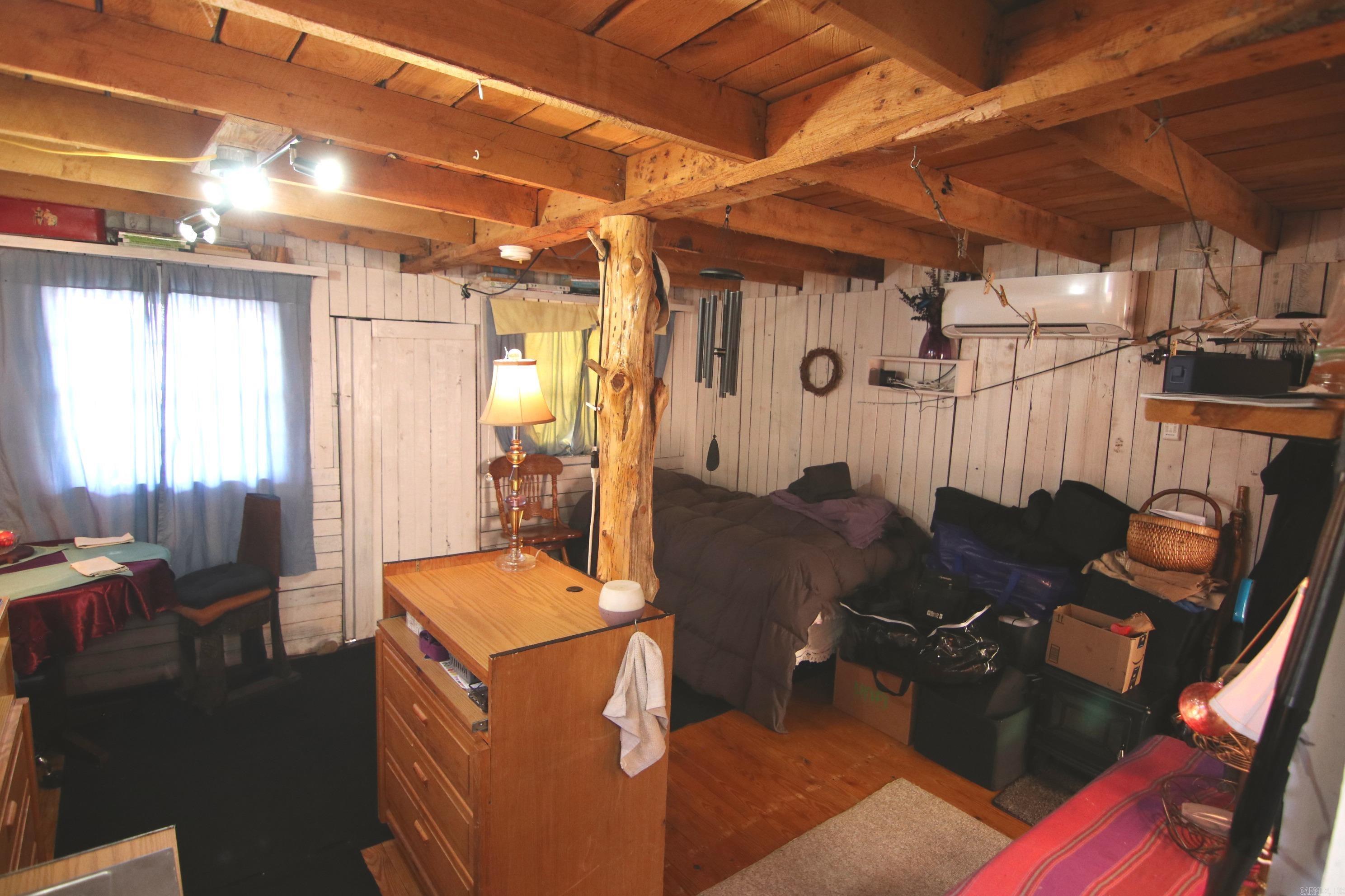 881 Aud Road Property Photo 22