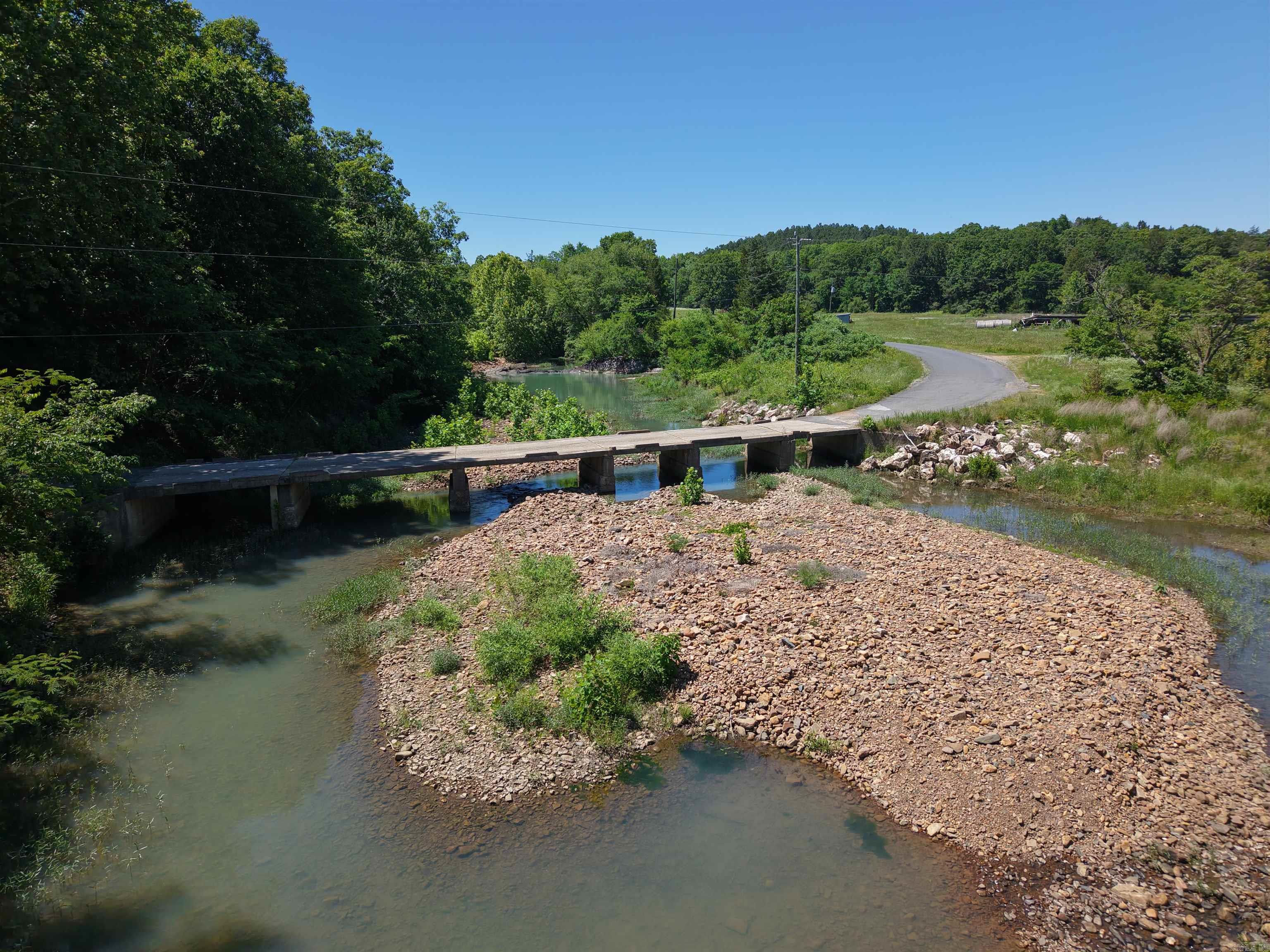 1525 Whitetown Road Property Photo 14
