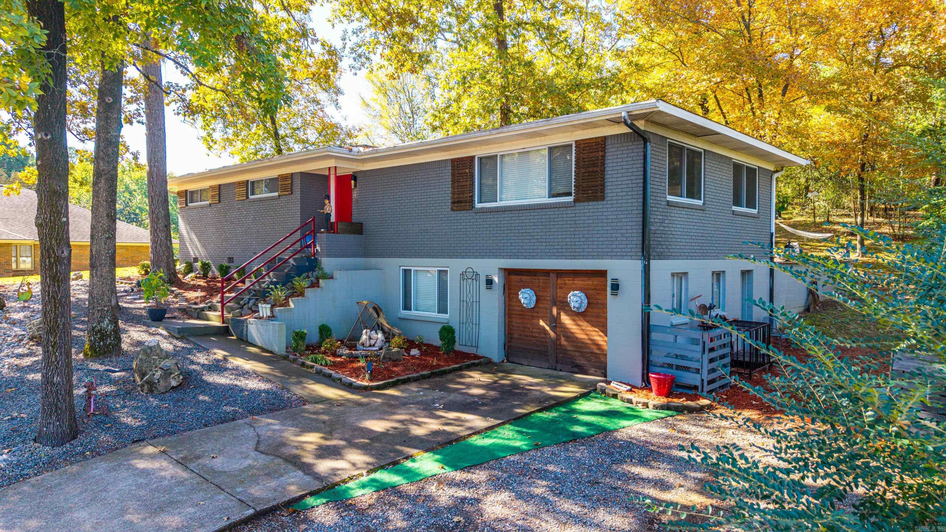 108 Robinhood Property Photo 1