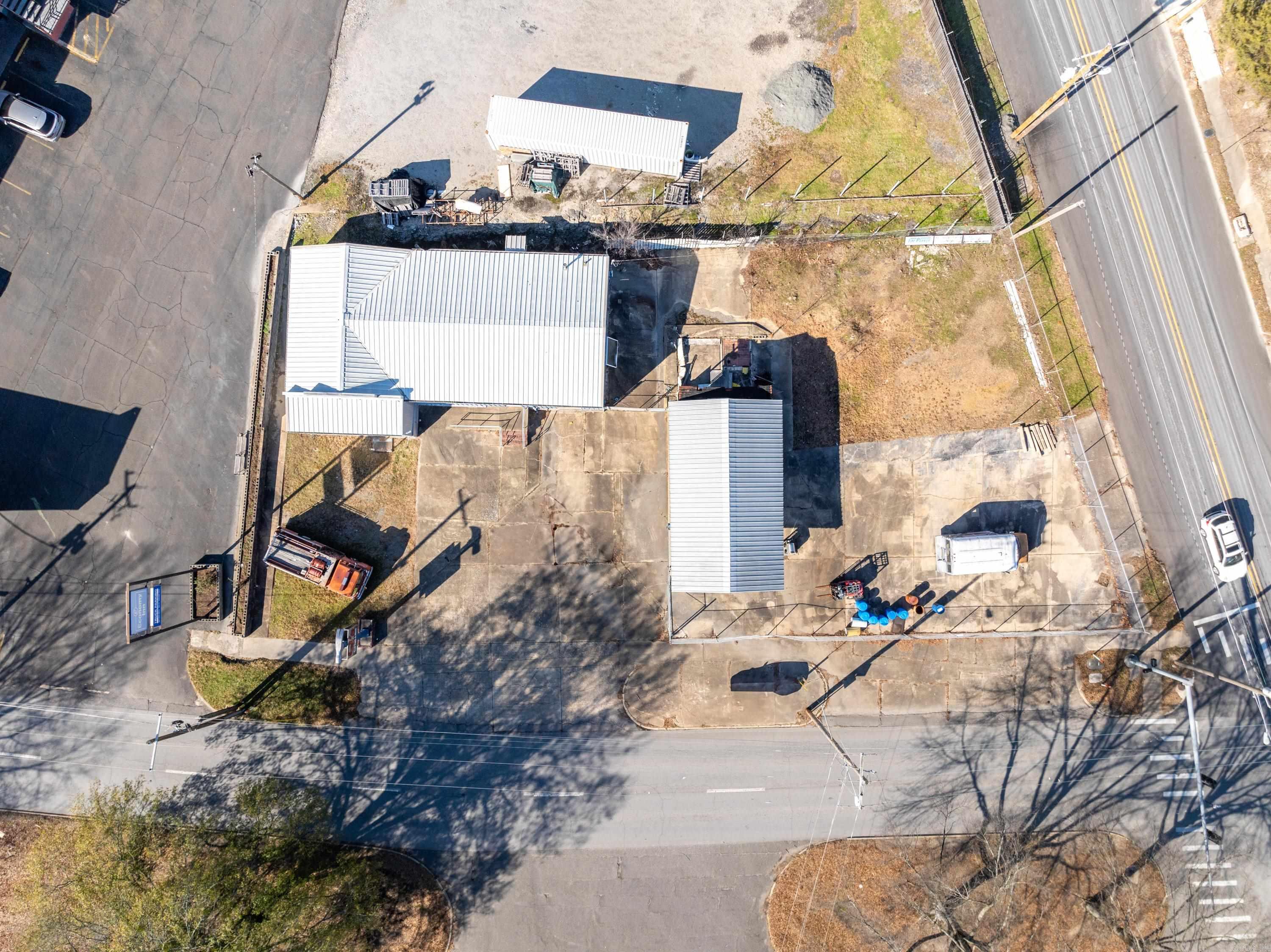 815 & 817 Grand Avenue Property Photo 10