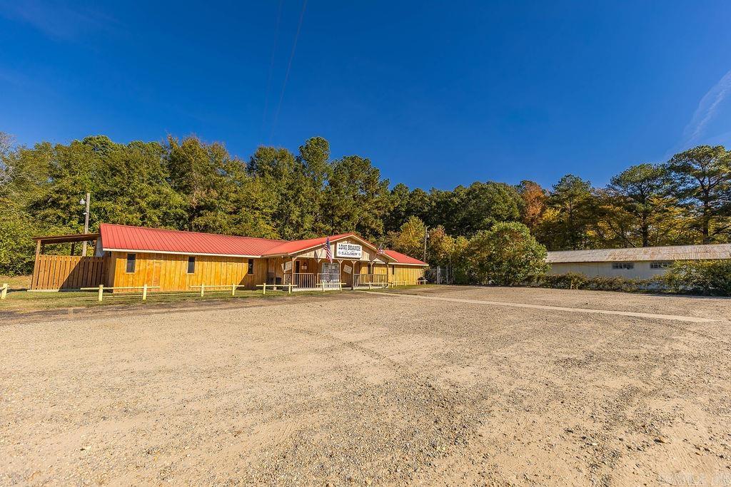 204 Strong Hwy Property Photo 4