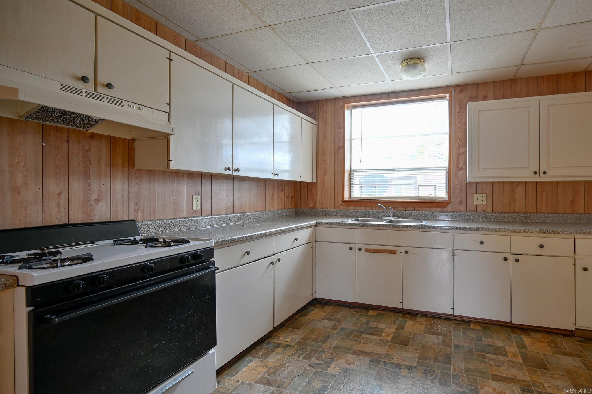 422 Mena St Property Photo 16