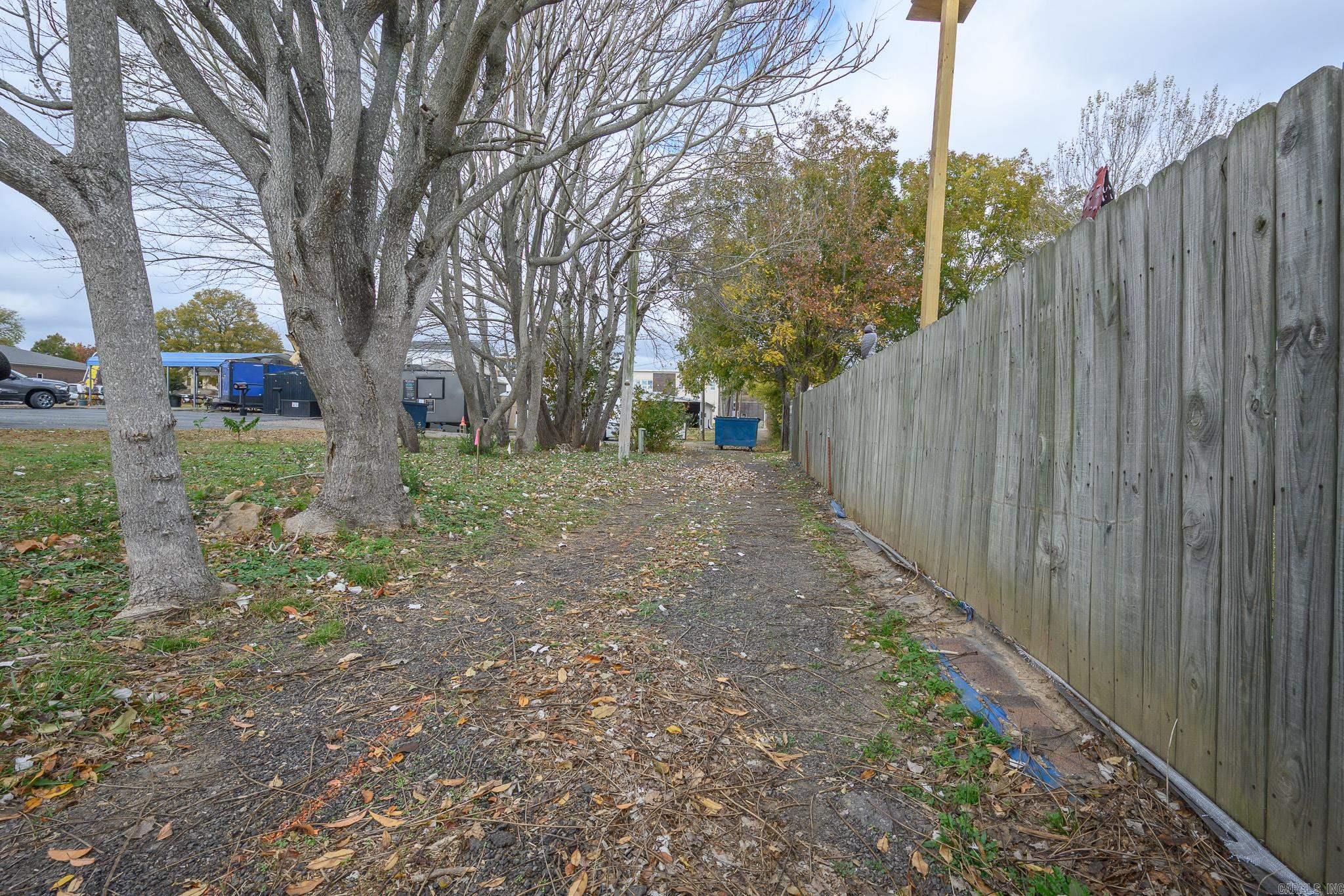422 Mena St Property Photo 38