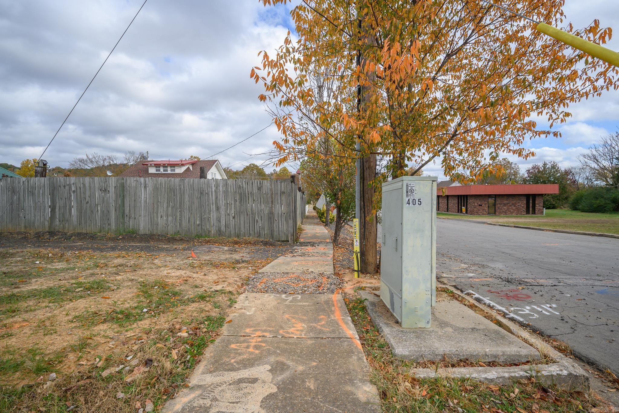 422 Mena St Property Photo 40