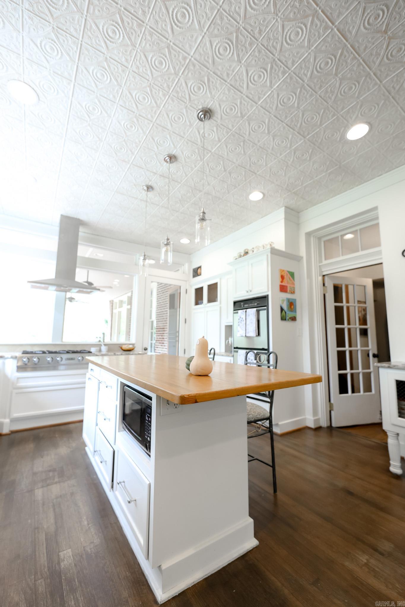 1701 N Madison Avenue Property Photo 16