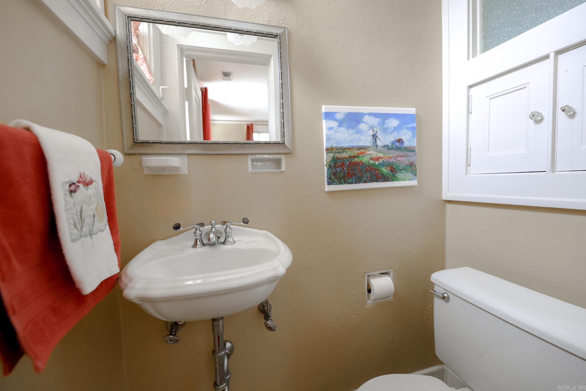 1701 N Madison Avenue Property Photo 27