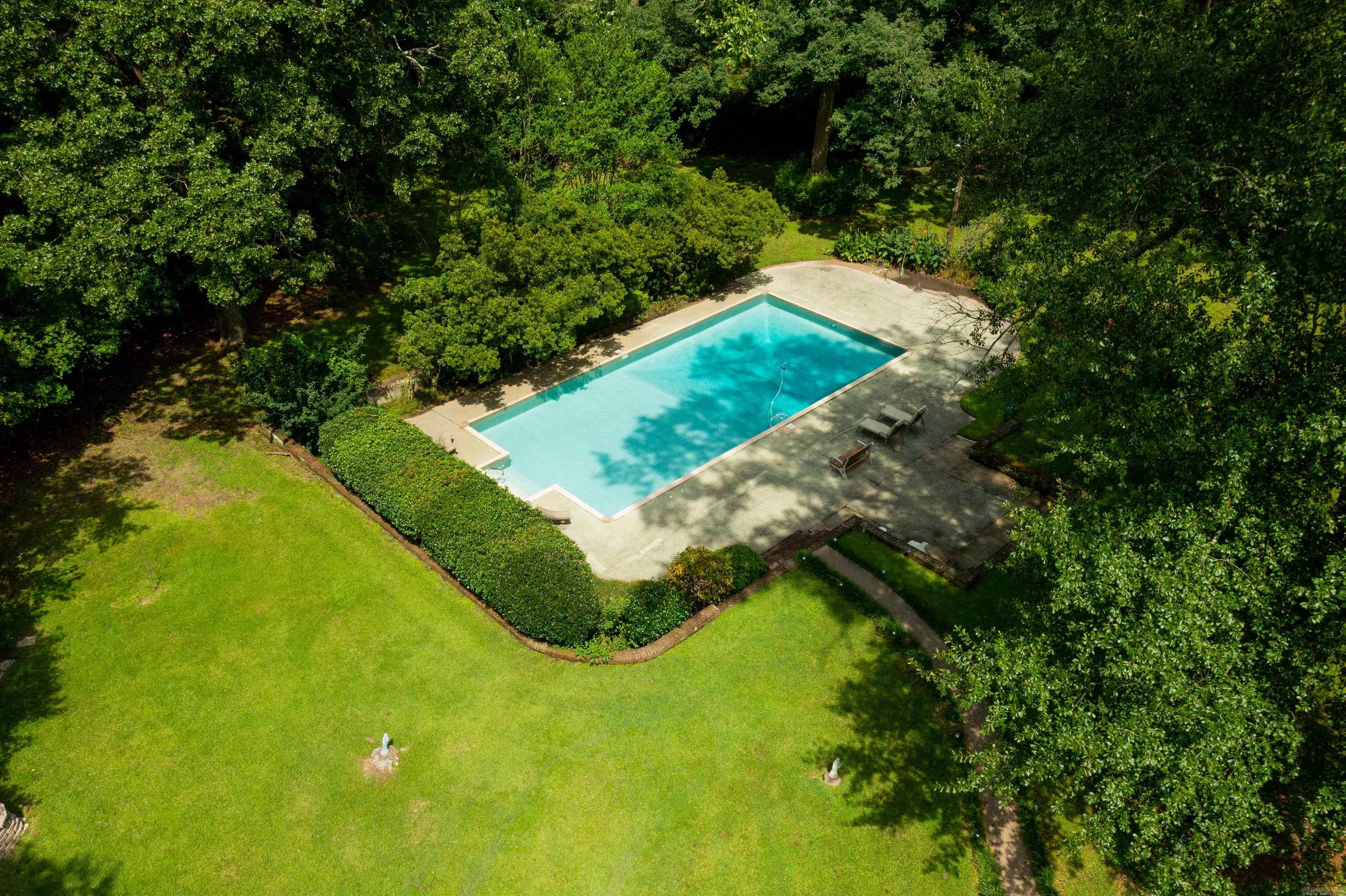 1701 N Madison Avenue Property Photo 33