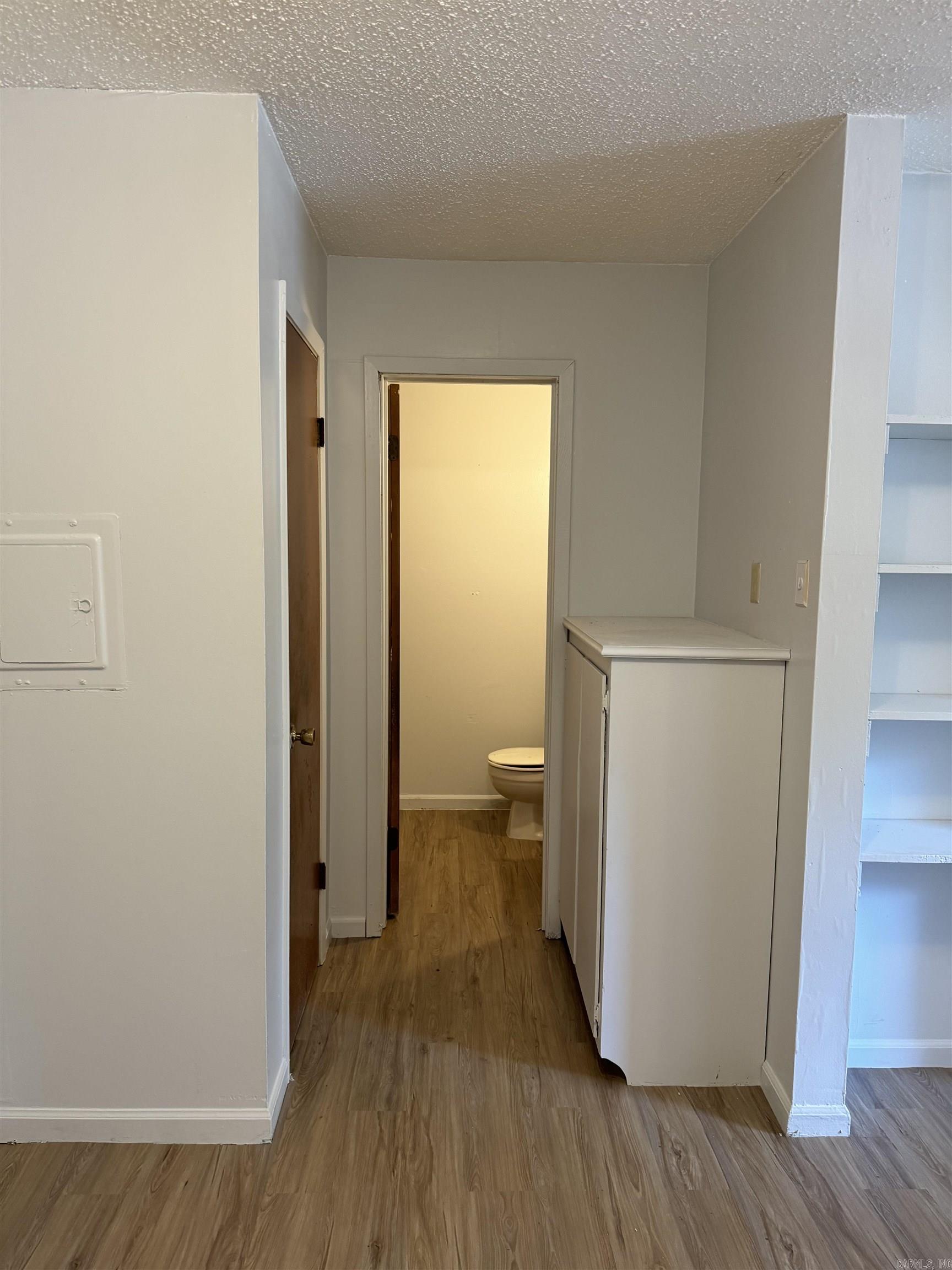 1600 N Lane Street Property Photo 2