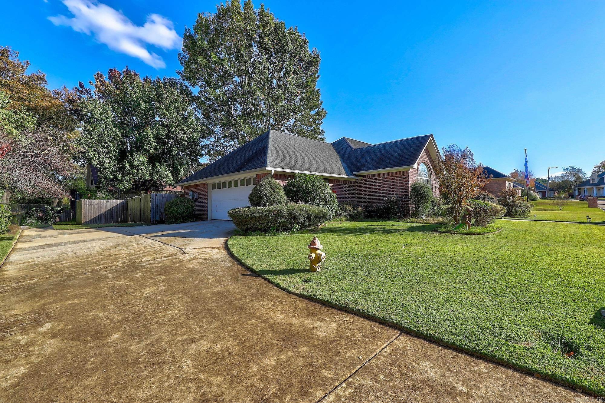 16 Dogwood Place Property Photo 2