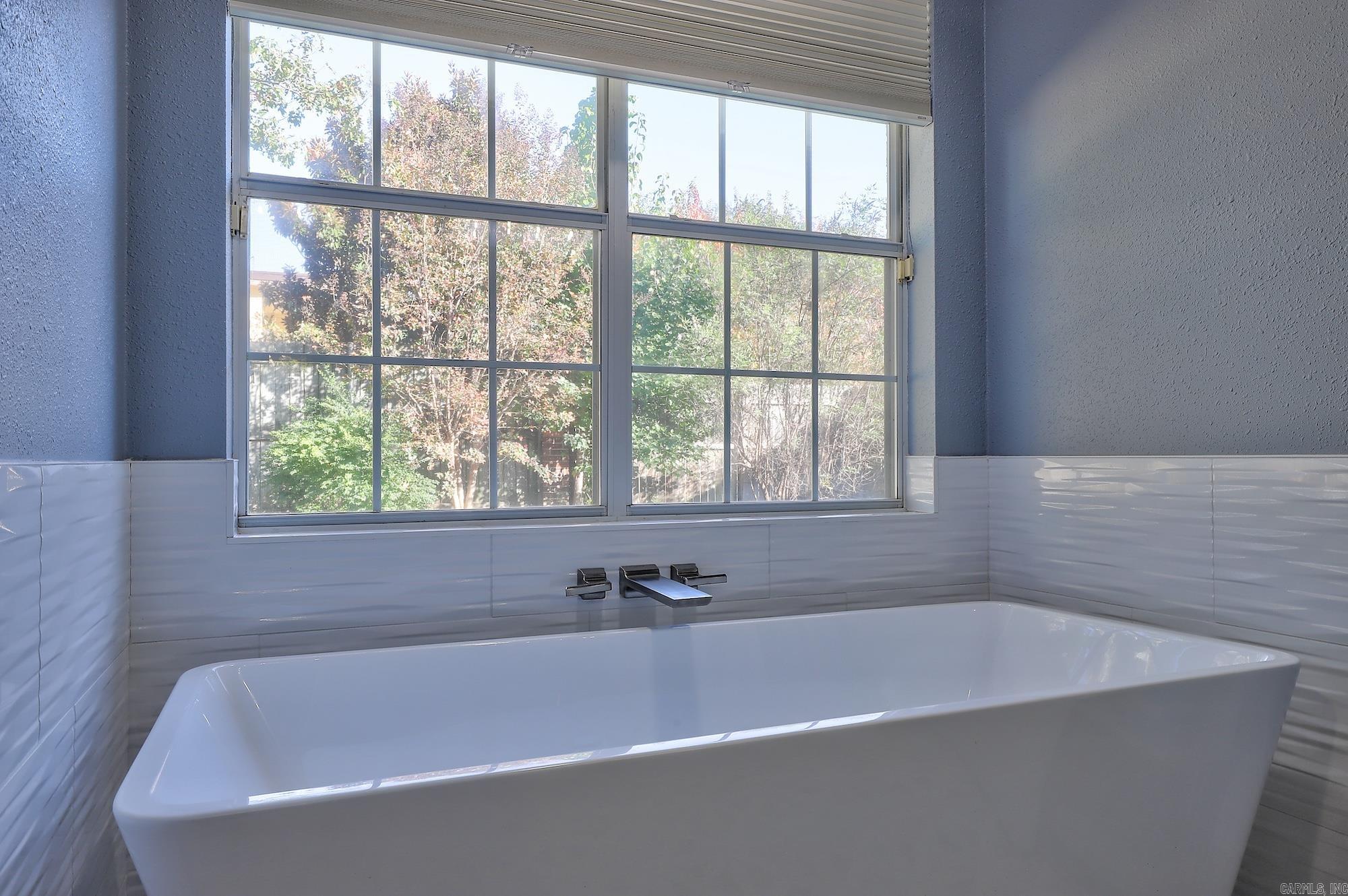 16 Dogwood Place Property Photo 18