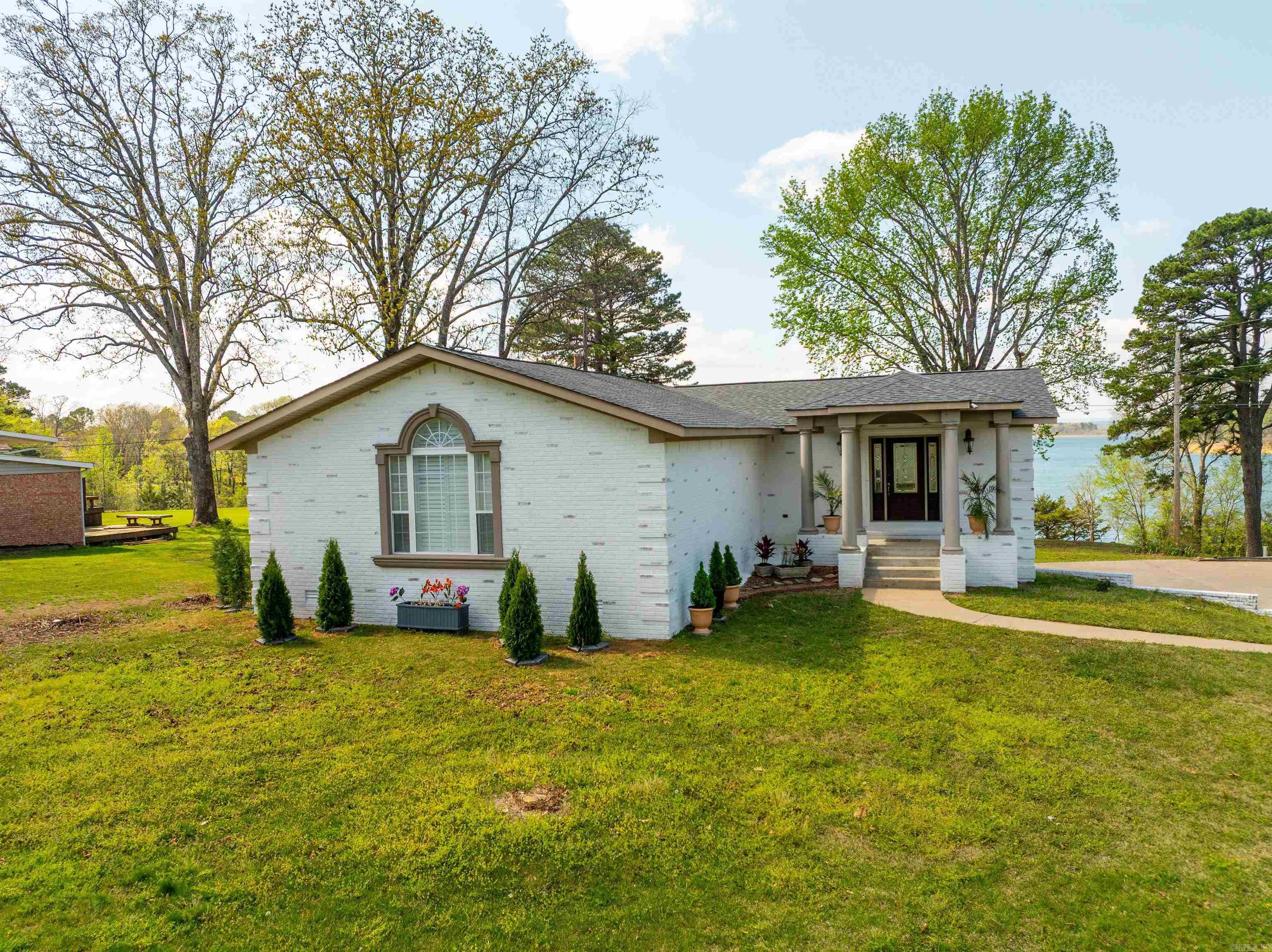960 Anderson Circle Property Photo 36