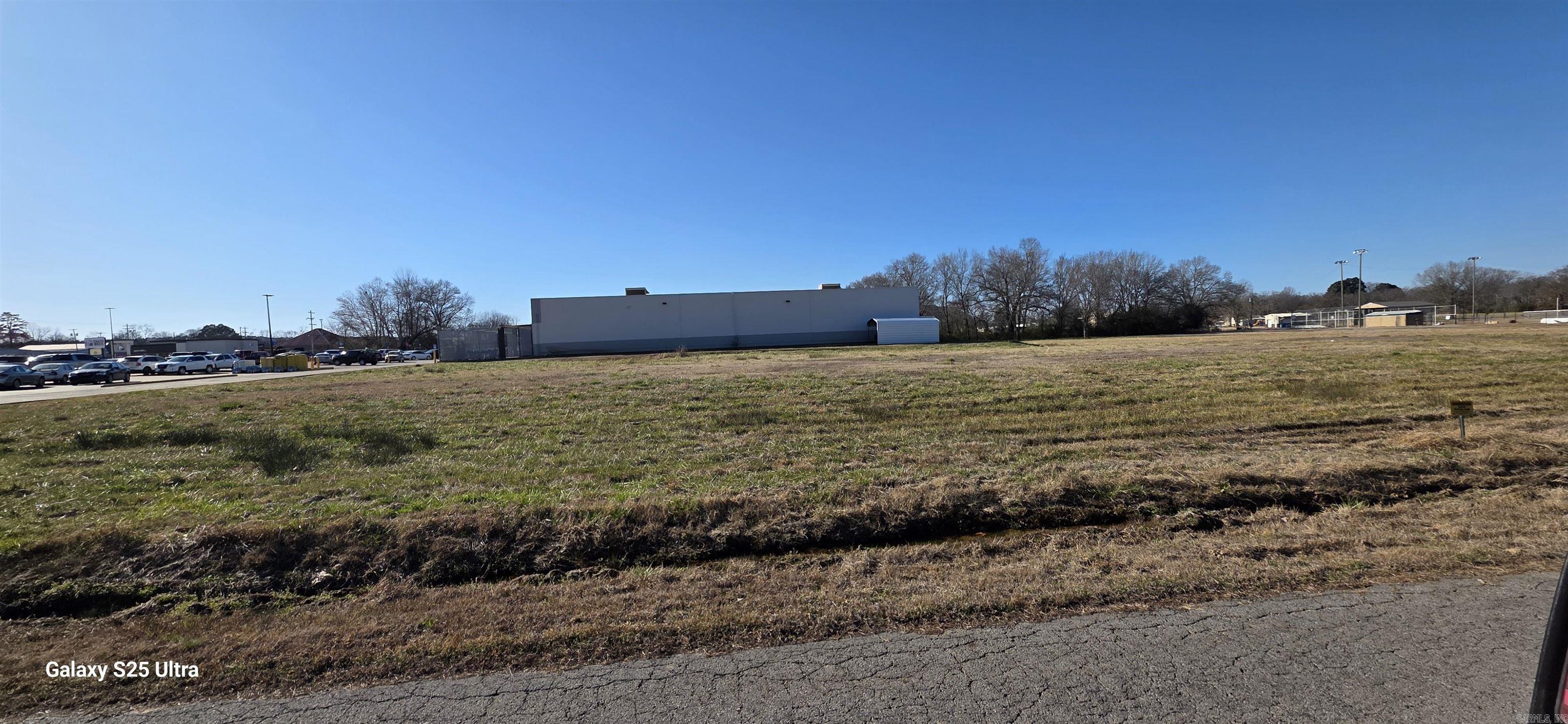 Main Street Property Photo 4