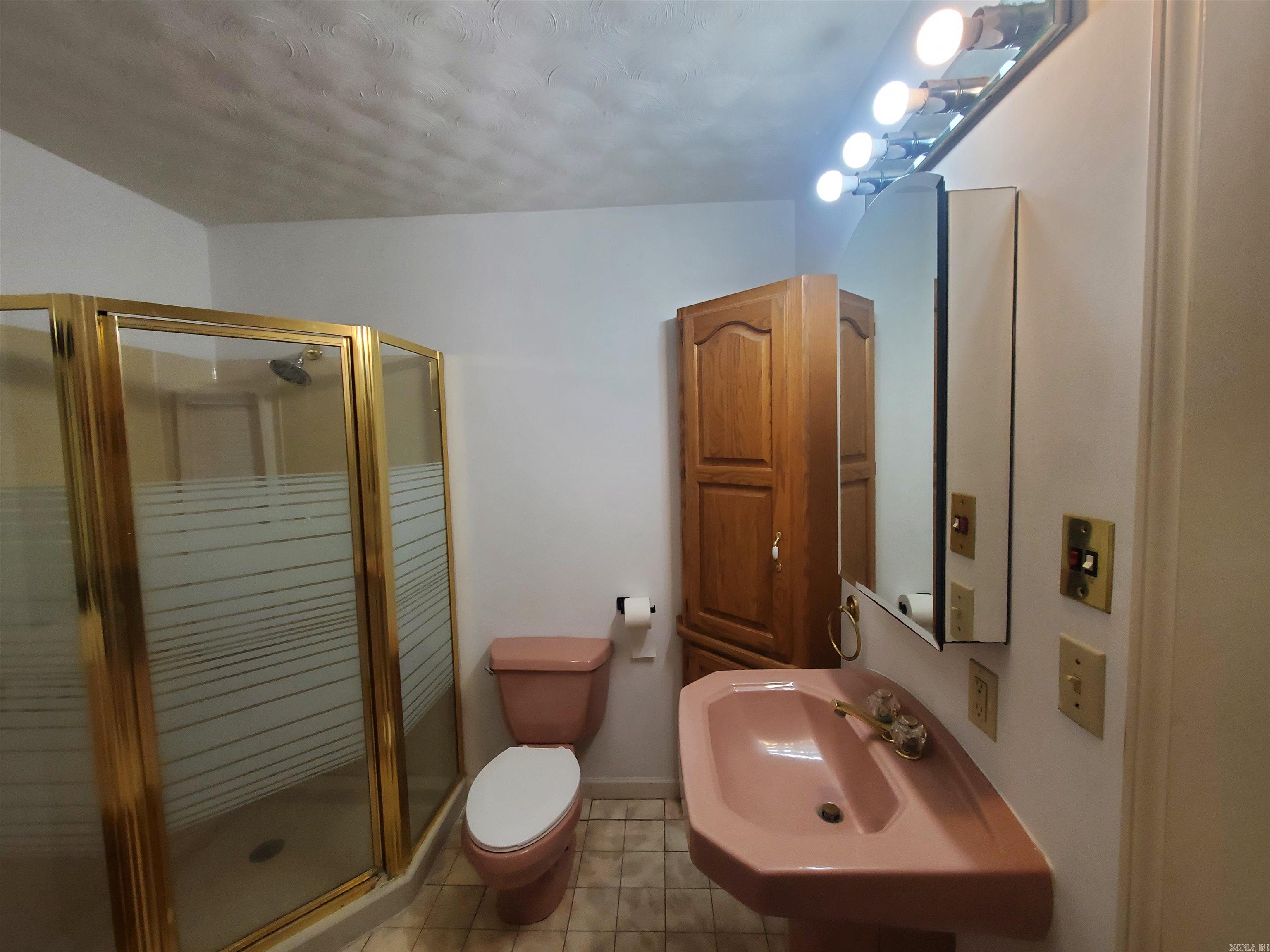 681 S Garfield Street Property Photo 28