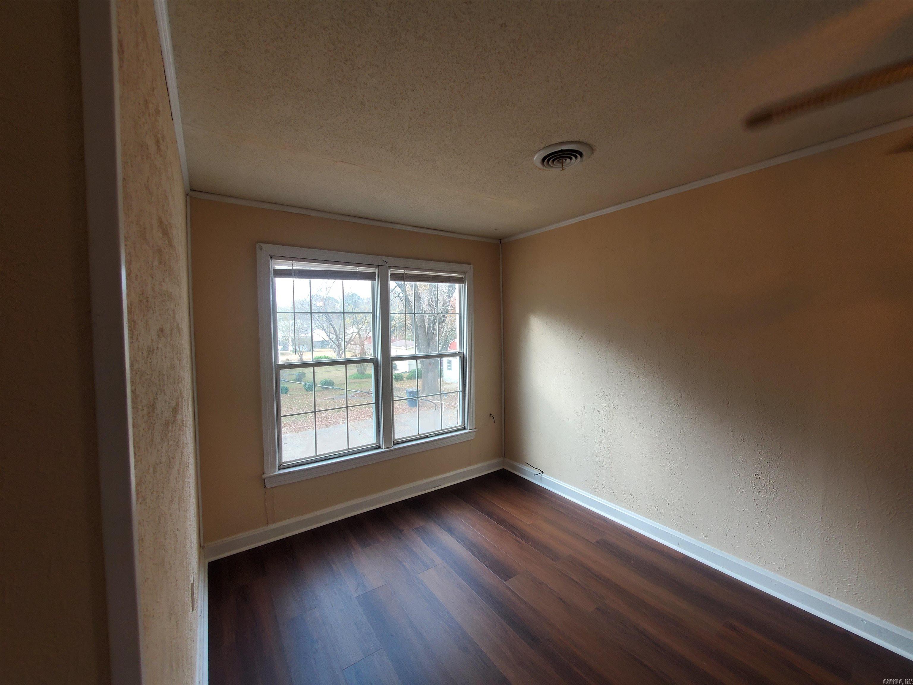681 S Garfield Street Property Photo 43