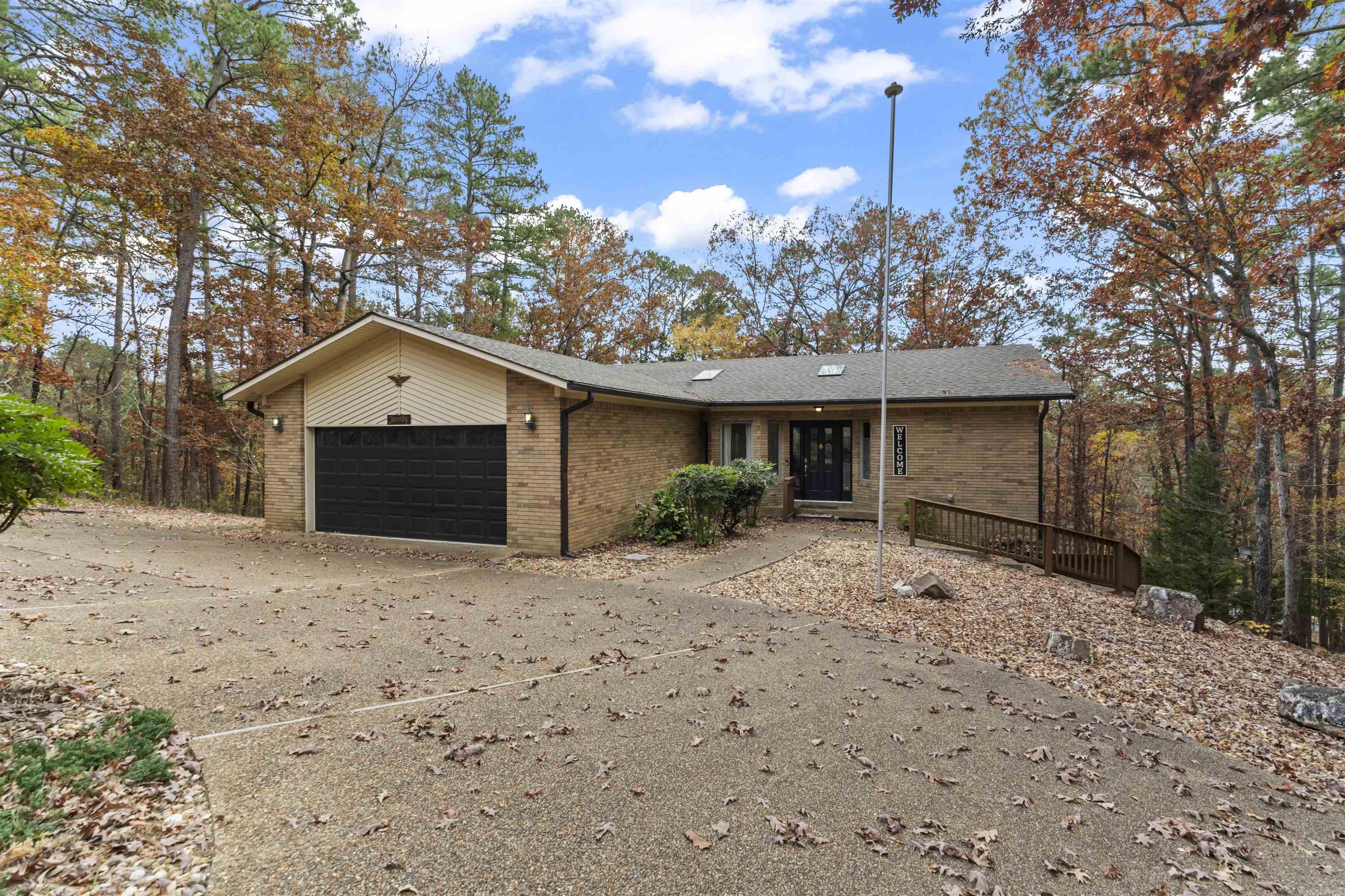 20 Gerona Circle Property Photo 2