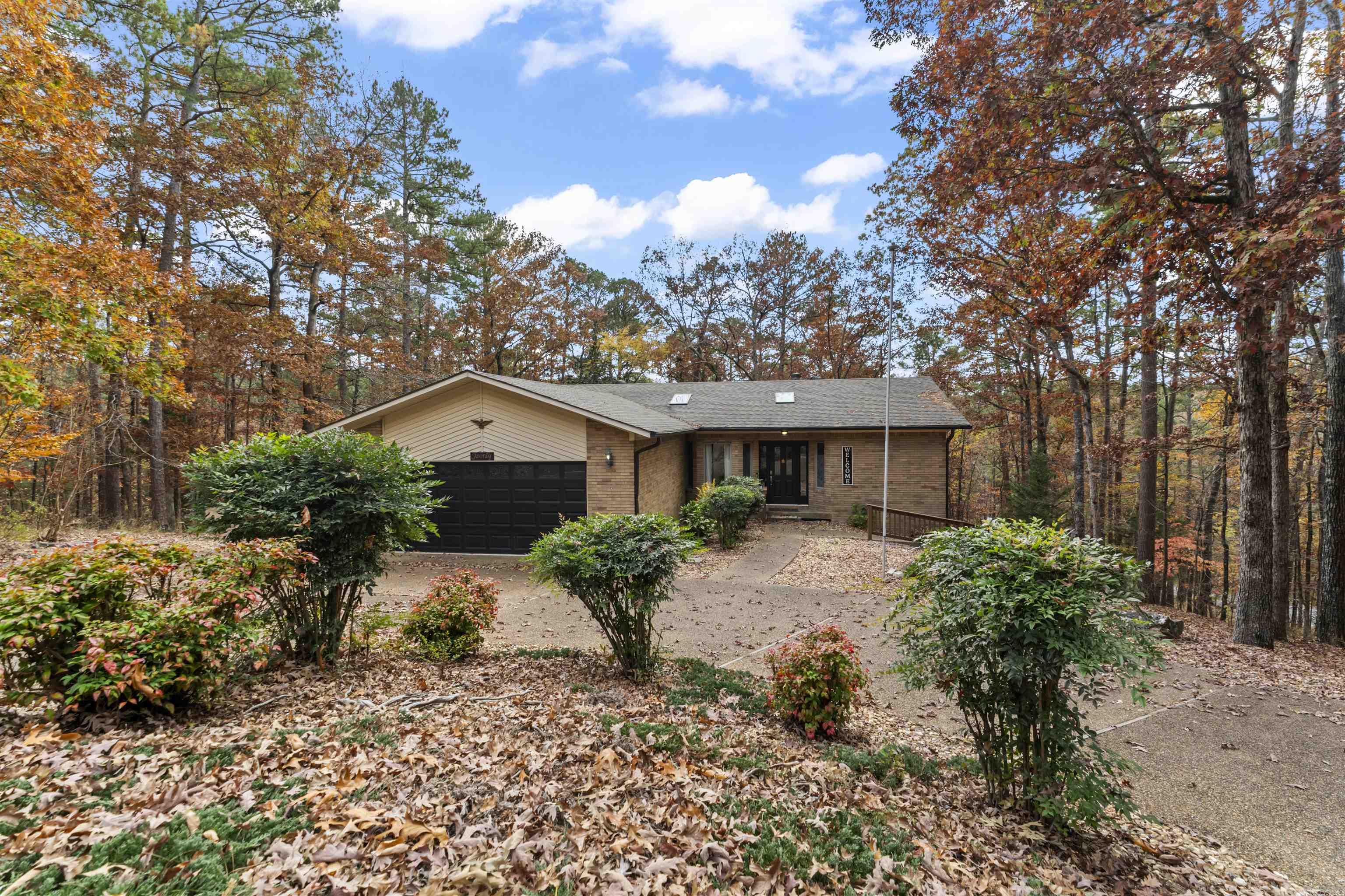 20 Gerona Circle Property Photo 3
