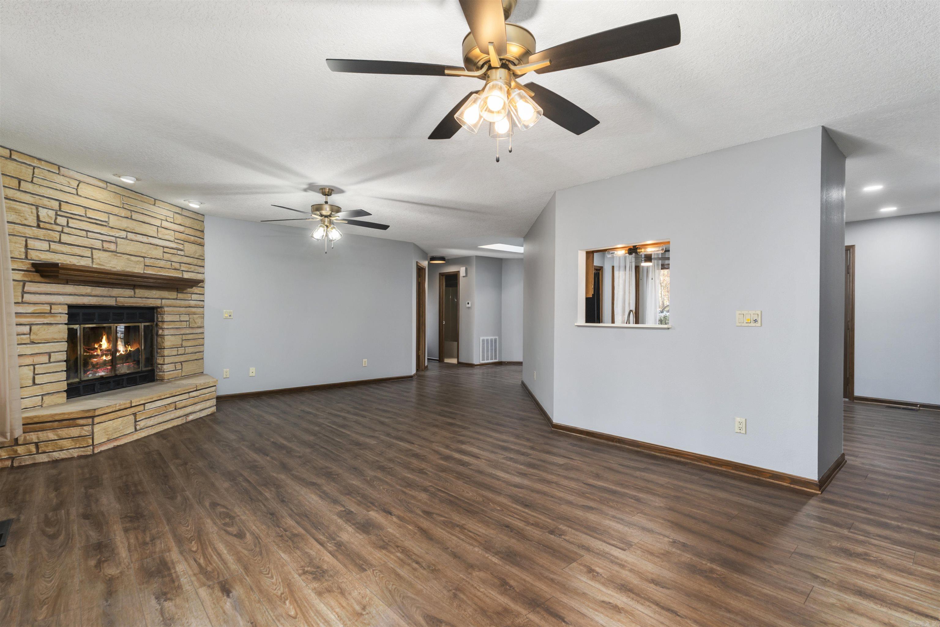 20 Gerona Circle Property Photo 8