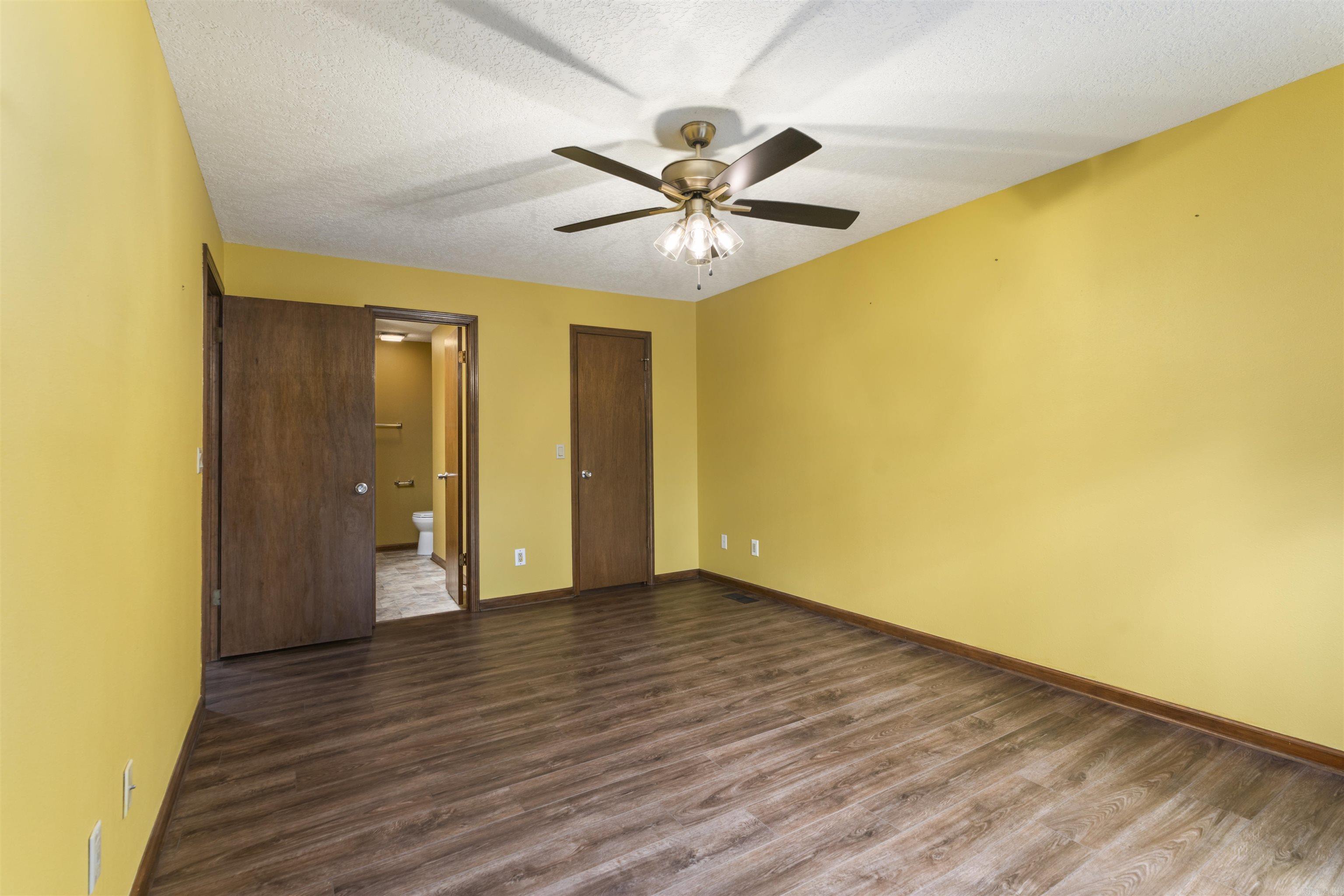 20 Gerona Circle Property Photo 16