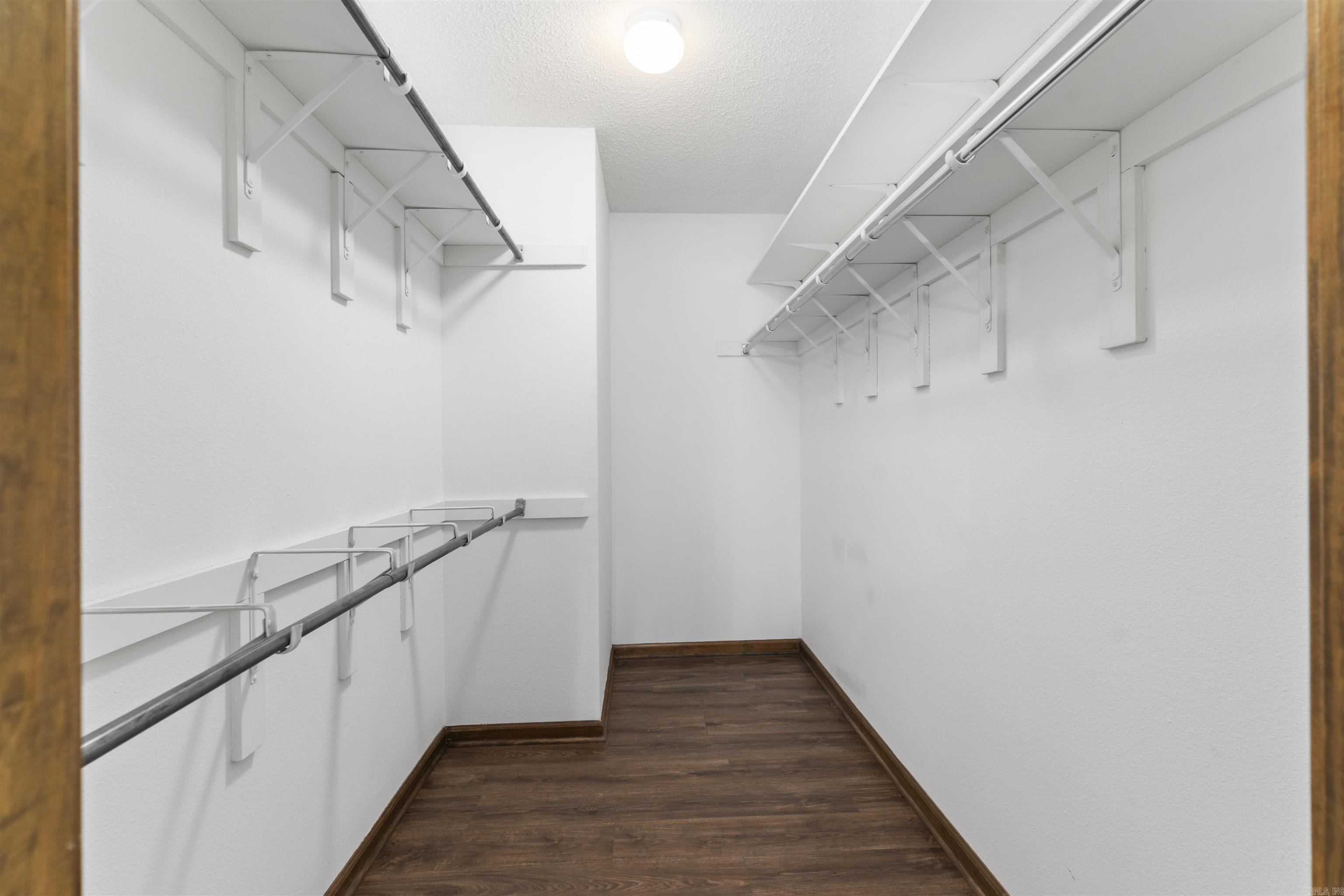 20 Gerona Circle Property Photo 18