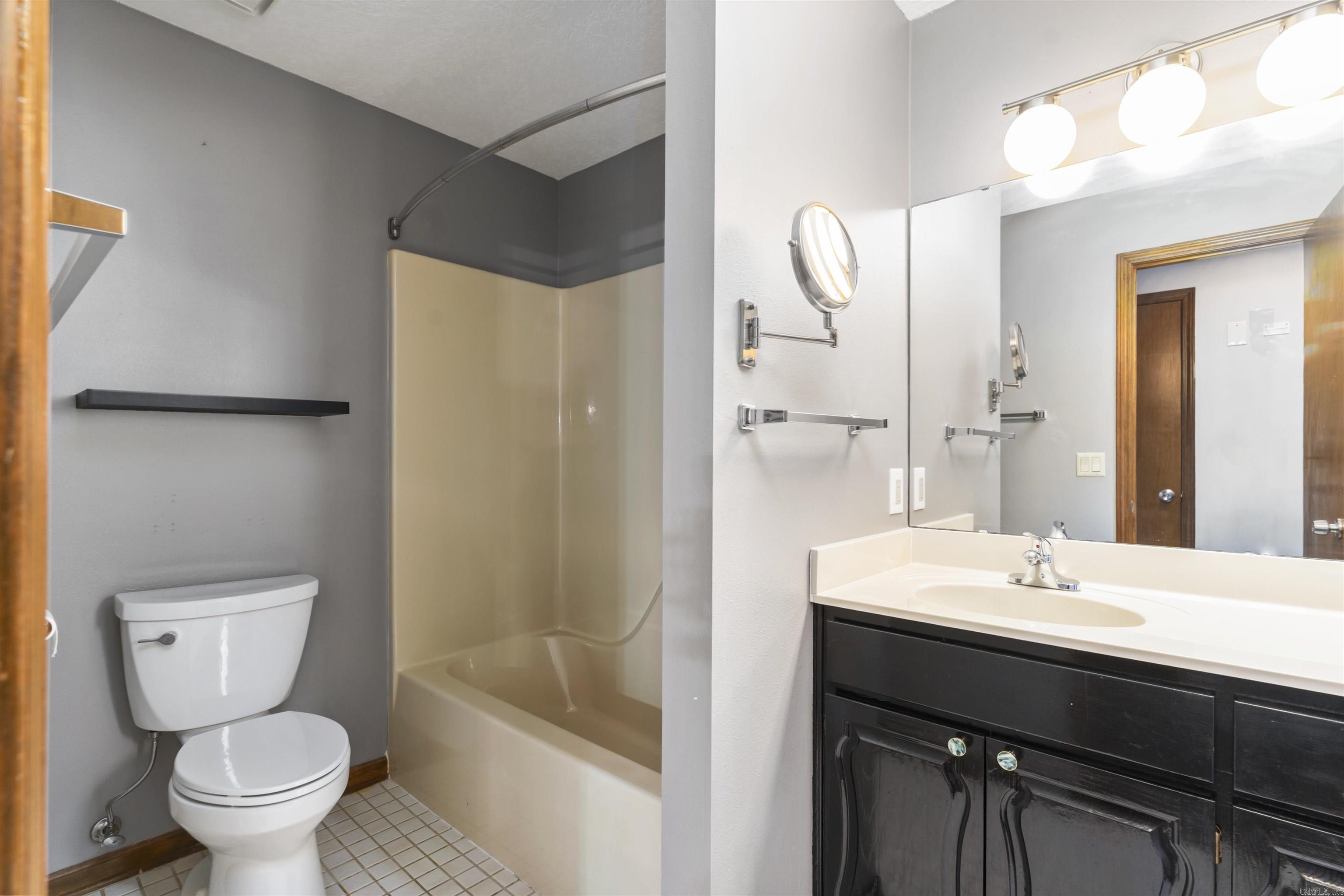 20 Gerona Circle Property Photo 24