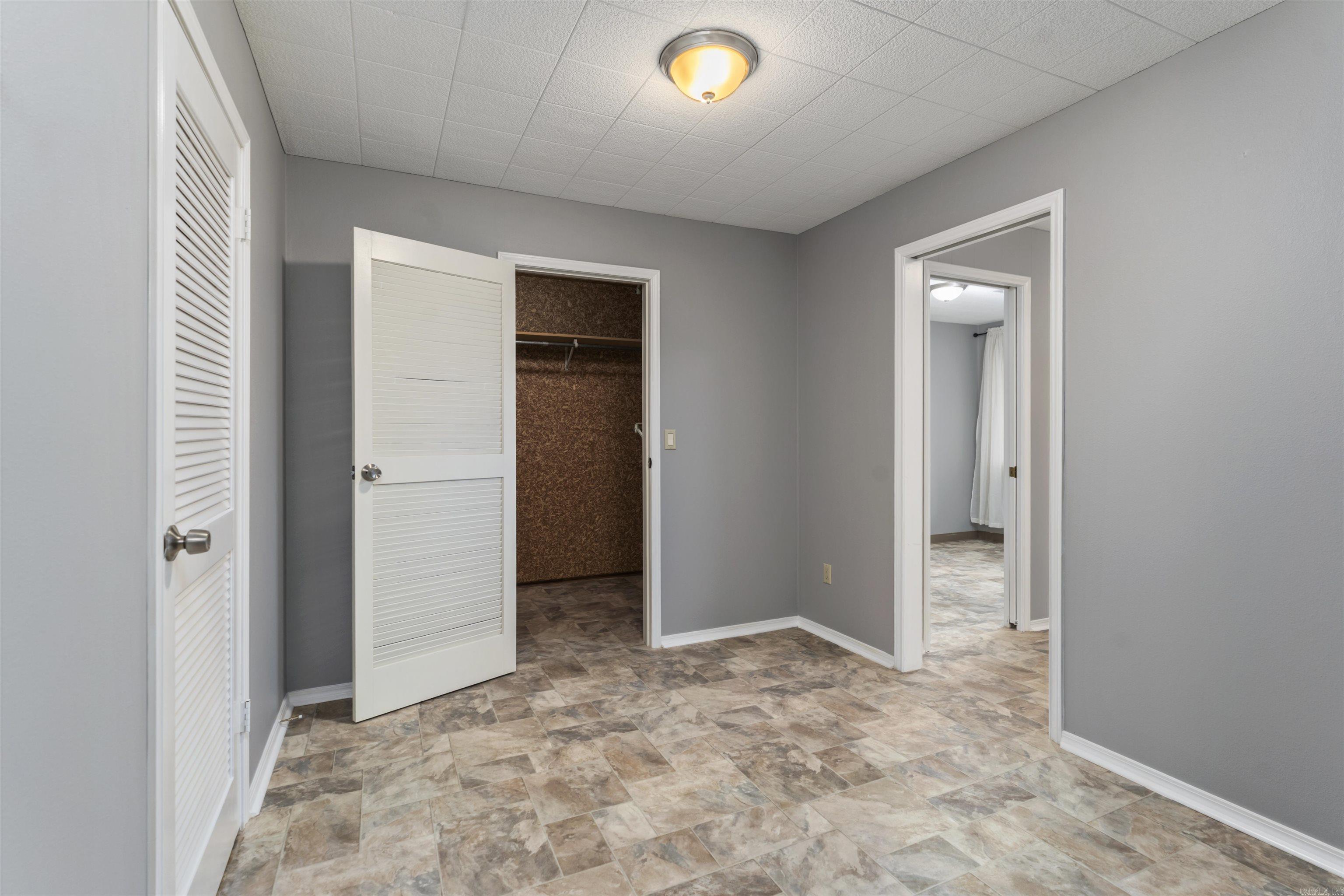20 Gerona Circle Property Photo 34