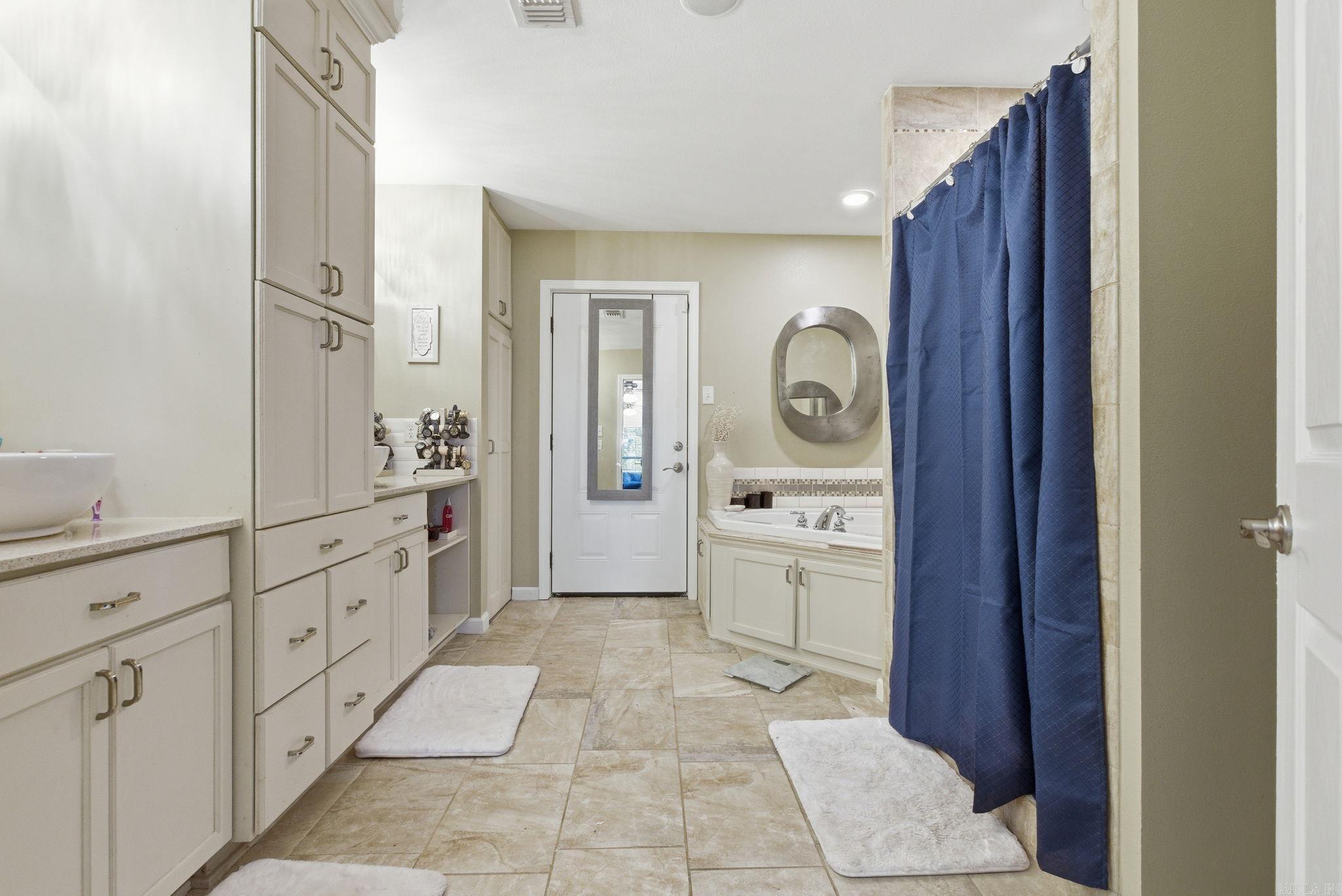 4725 Prince Street Property Photo 29