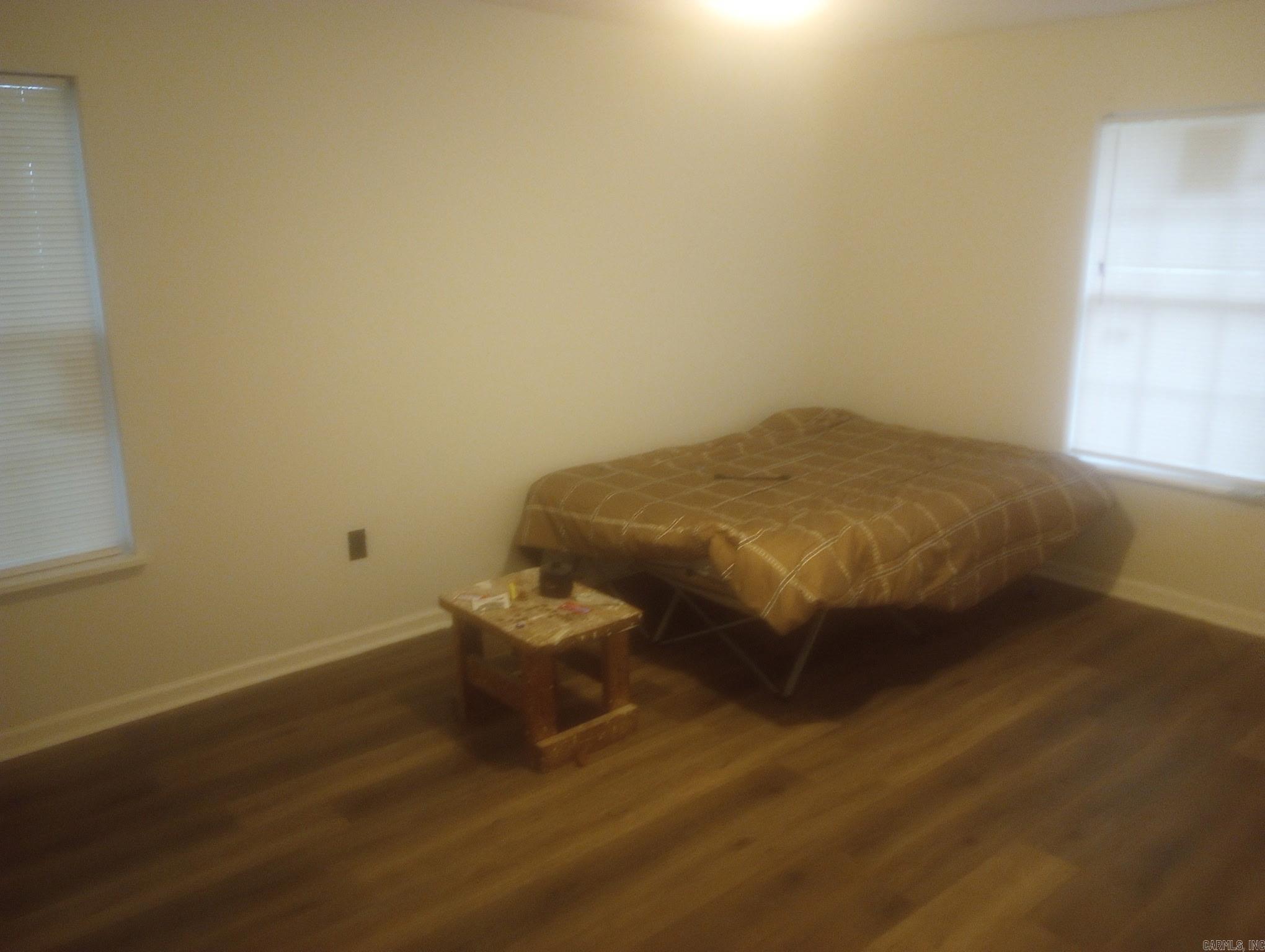 1009 N Trotter Road Property Photo 6