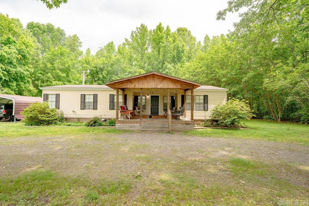409 River Dr Property Photo 31