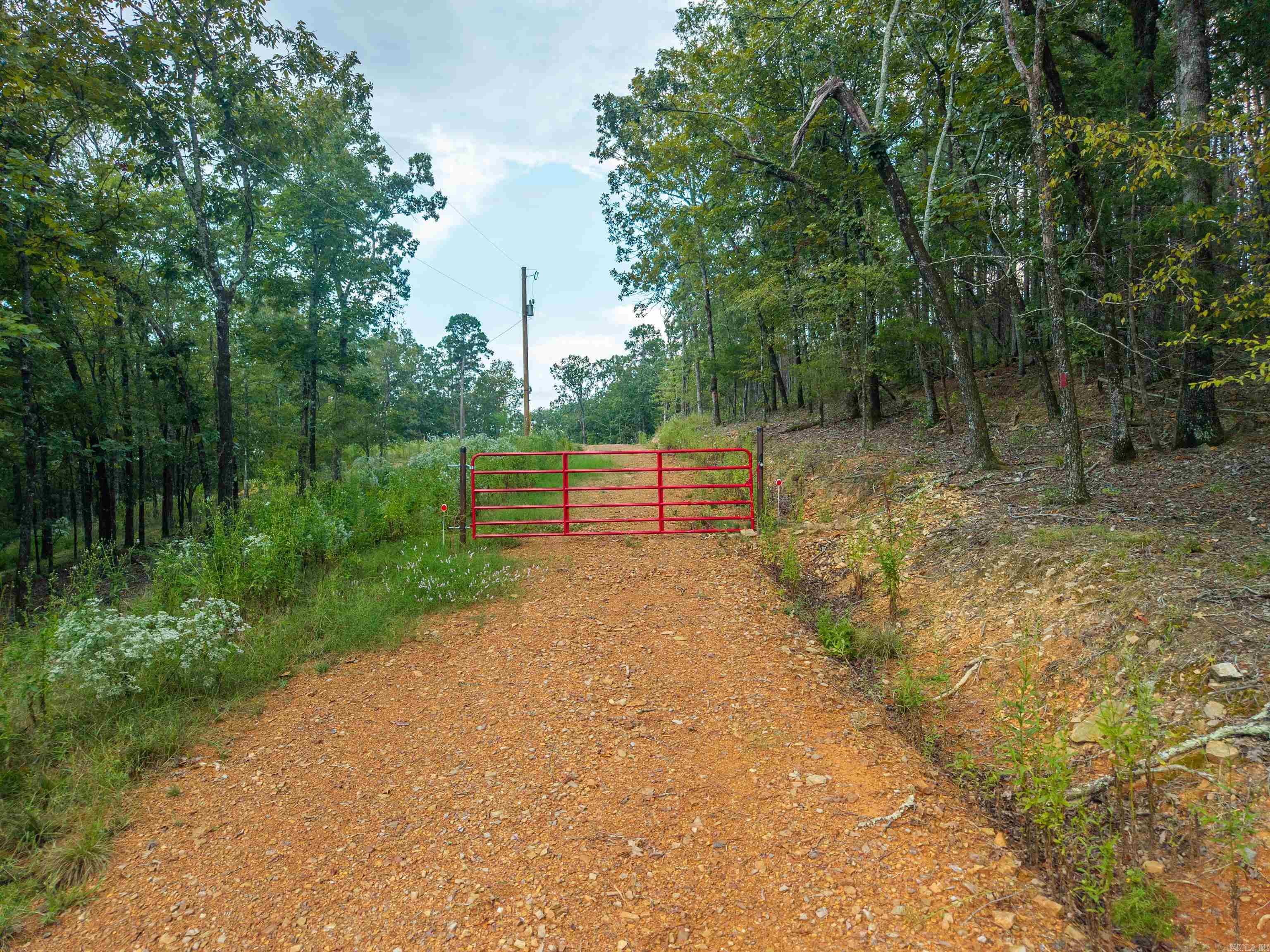 2522 S Crystal Springs Property Photo 6
