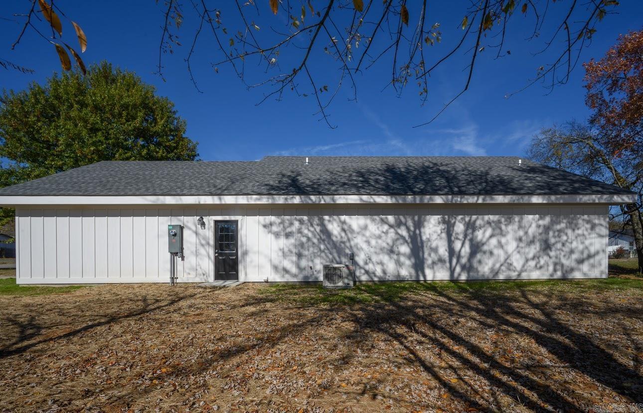 1410 Port Arthur Property Photo 3