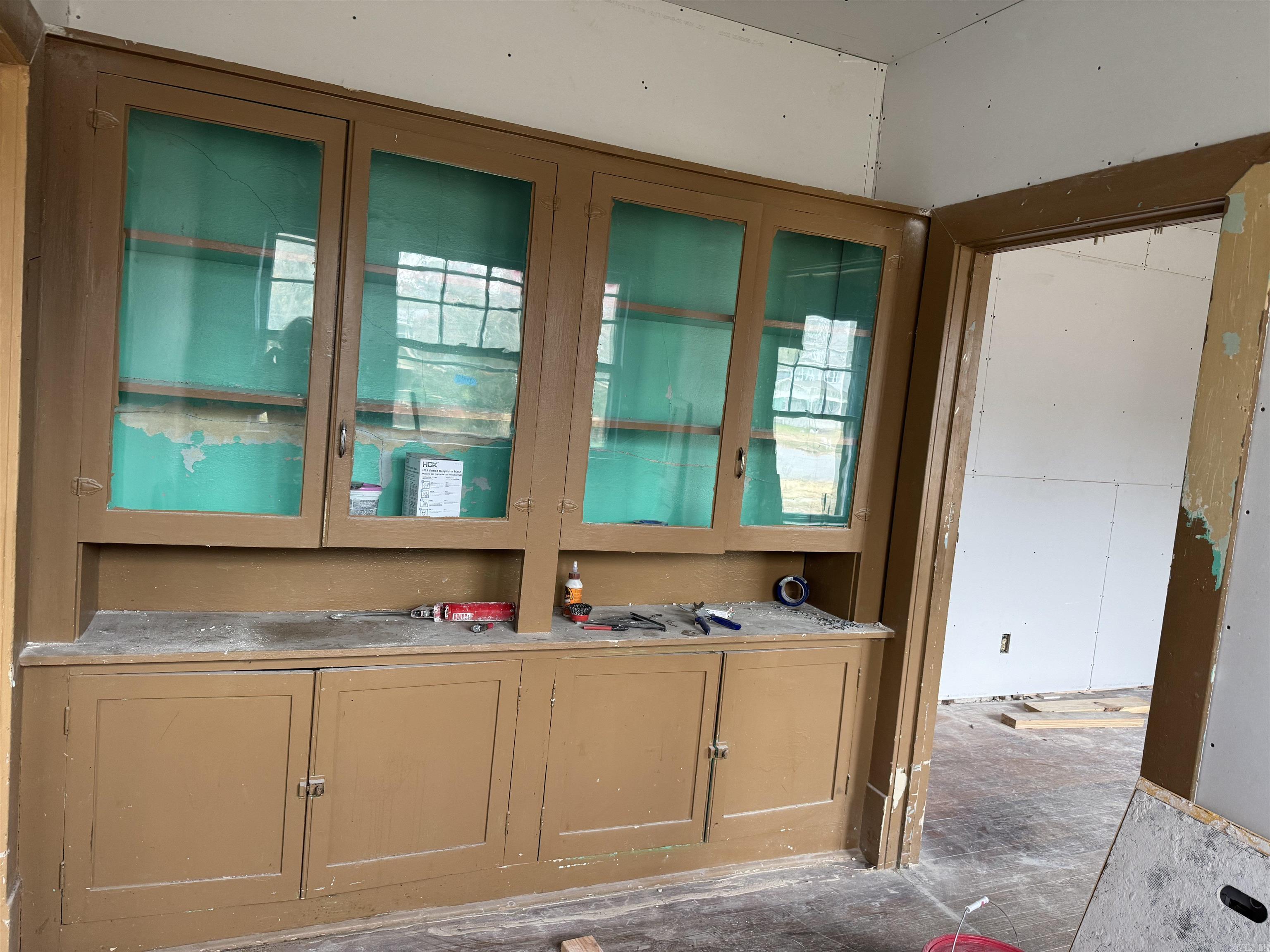 2405 Wolfe Street Property Photo 6