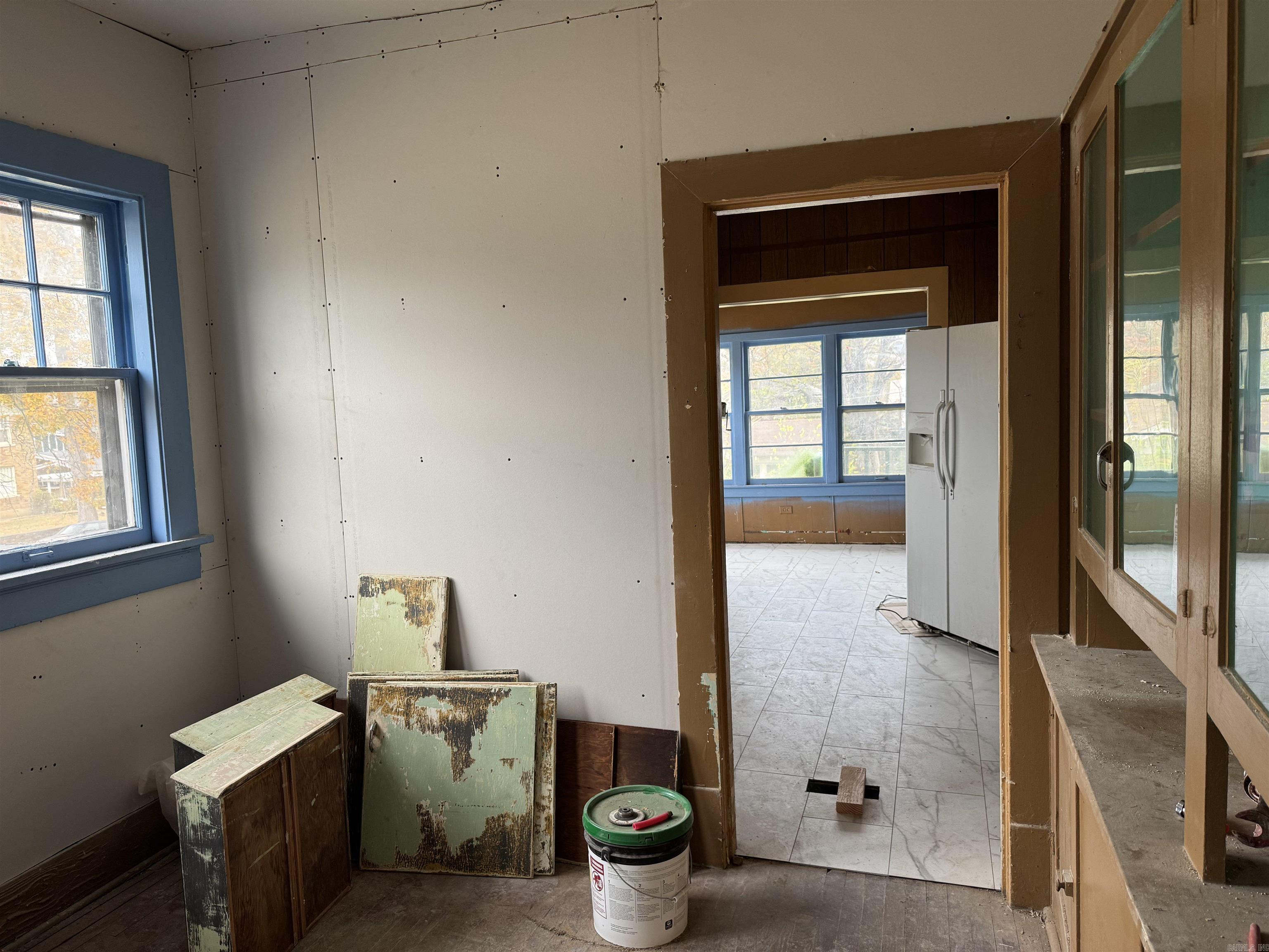 2405 Wolfe Street Property Photo 7