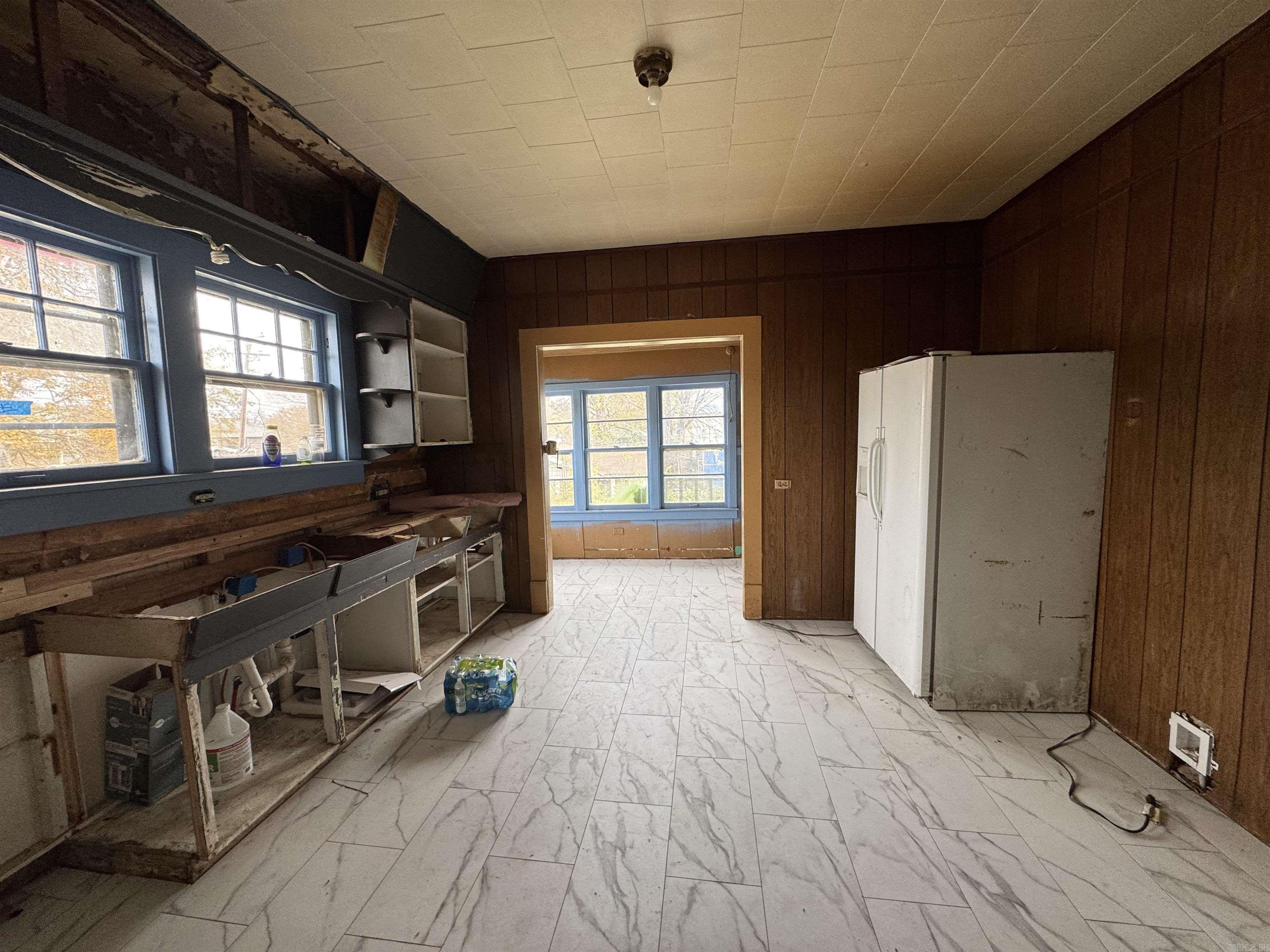 2405 Wolfe Street Property Photo 9