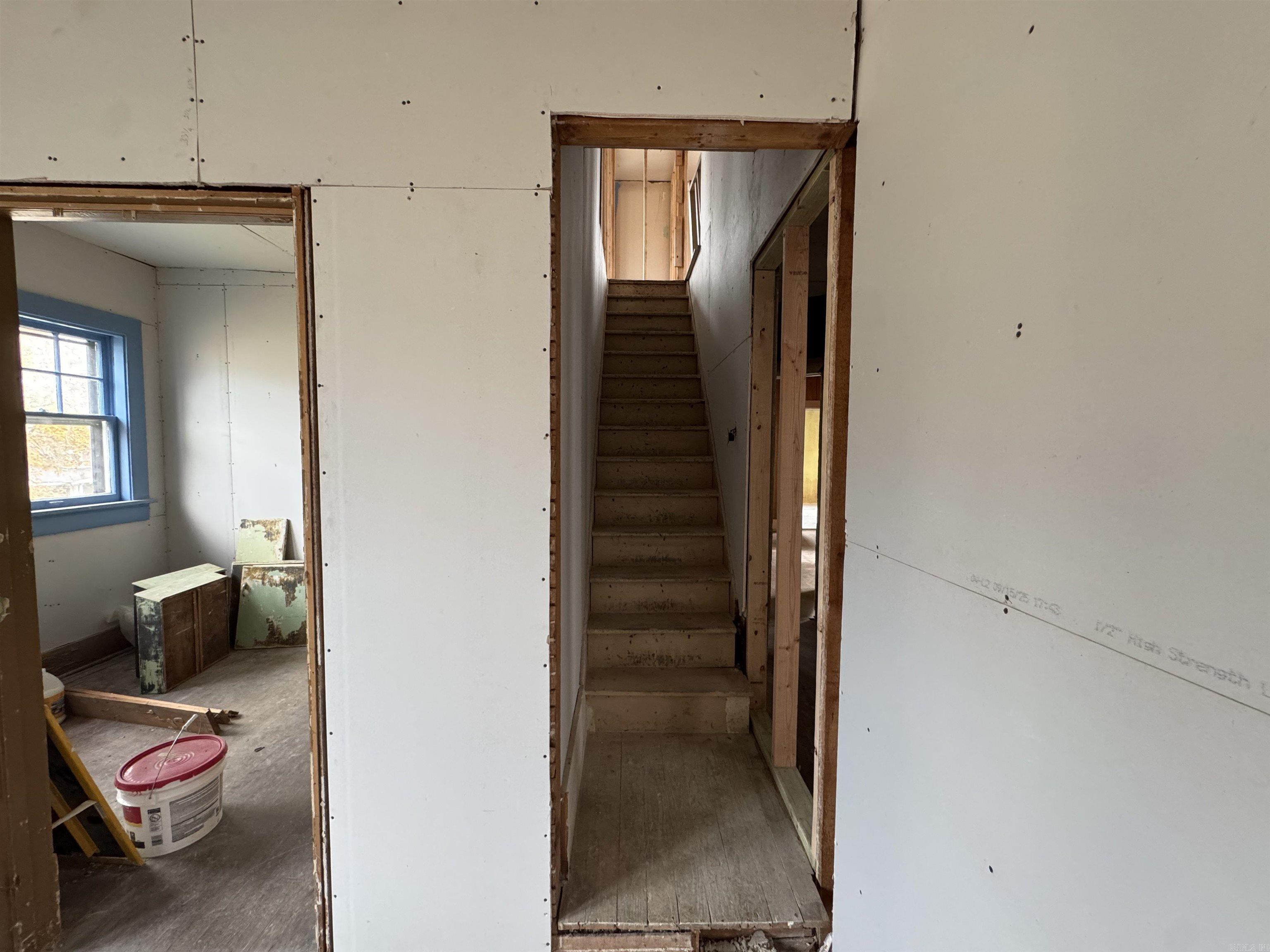 2405 Wolfe Street Property Photo 23