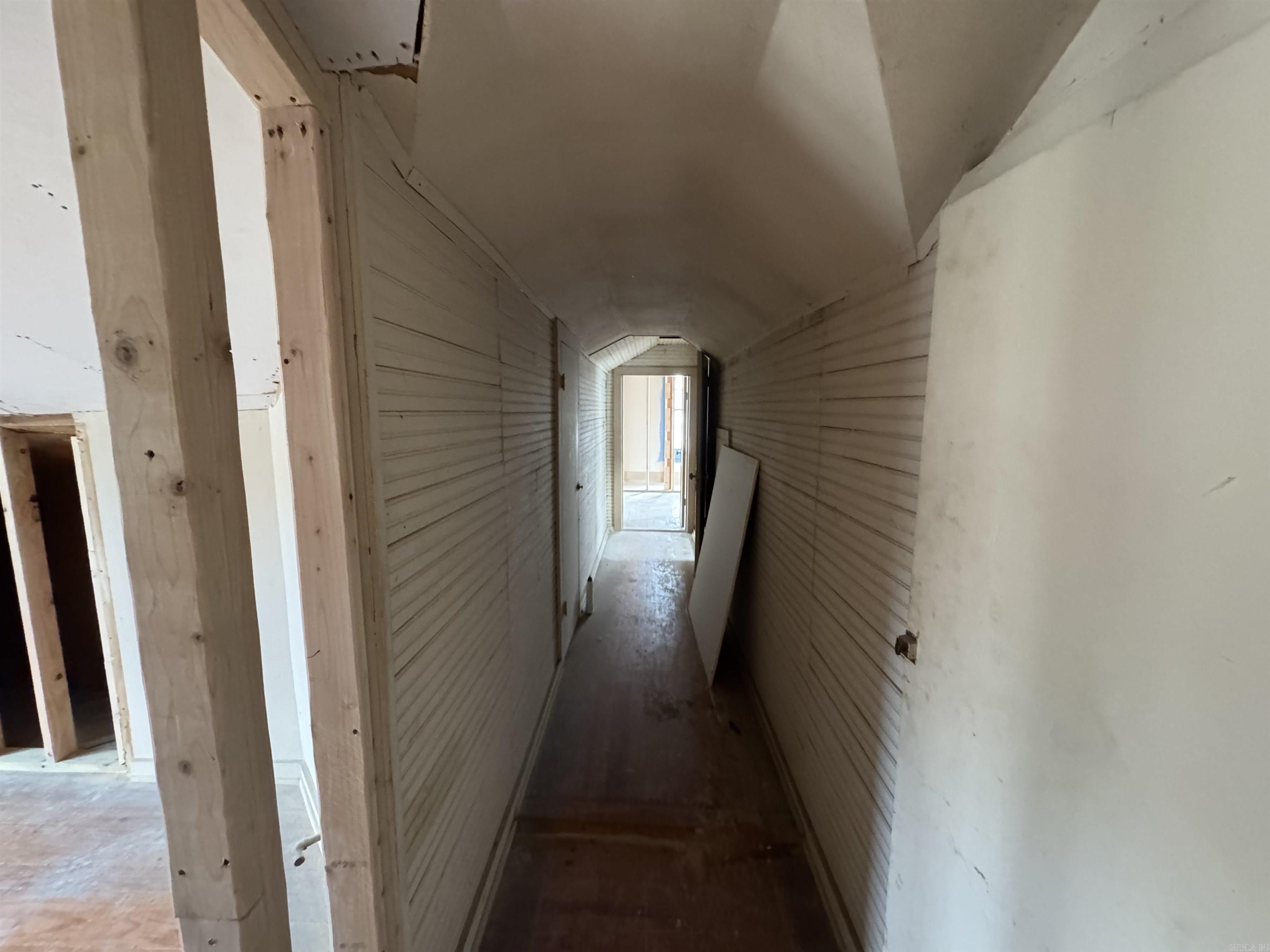 2405 Wolfe Street Property Photo 33