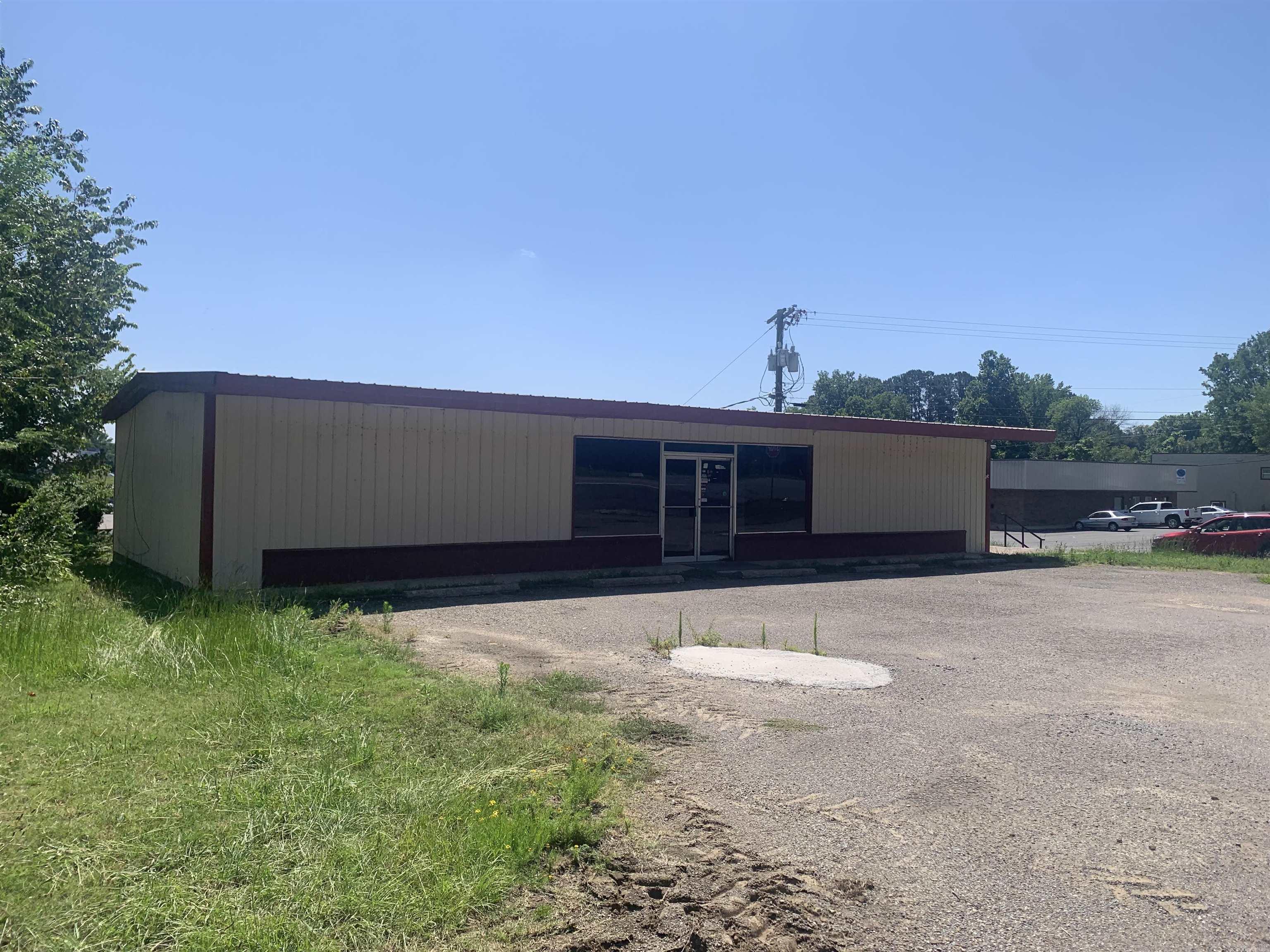 794 Hwy 65 B Property Photo 2